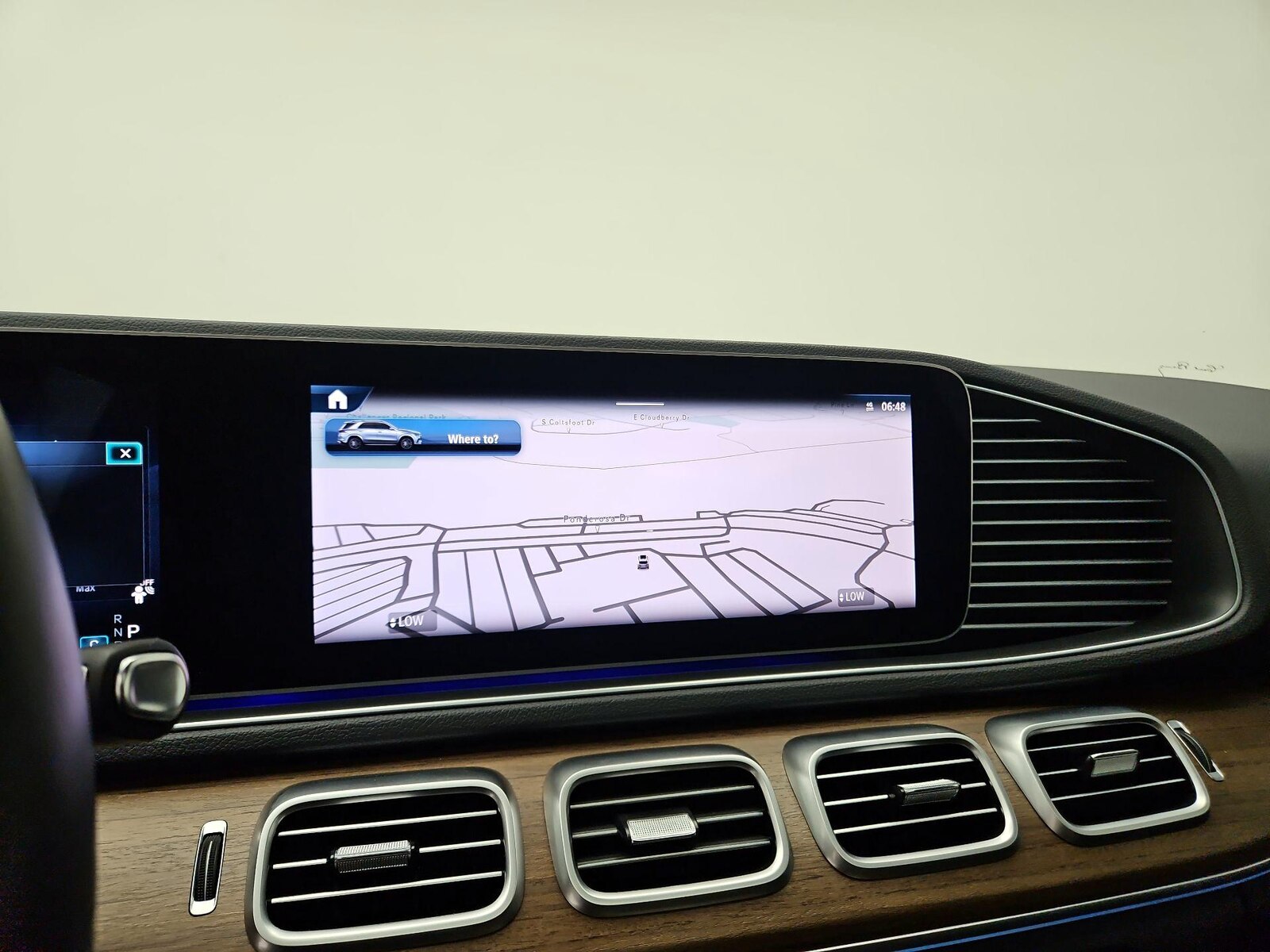 2025 Mercedes-Benz GLE GLE350 - Photo 15