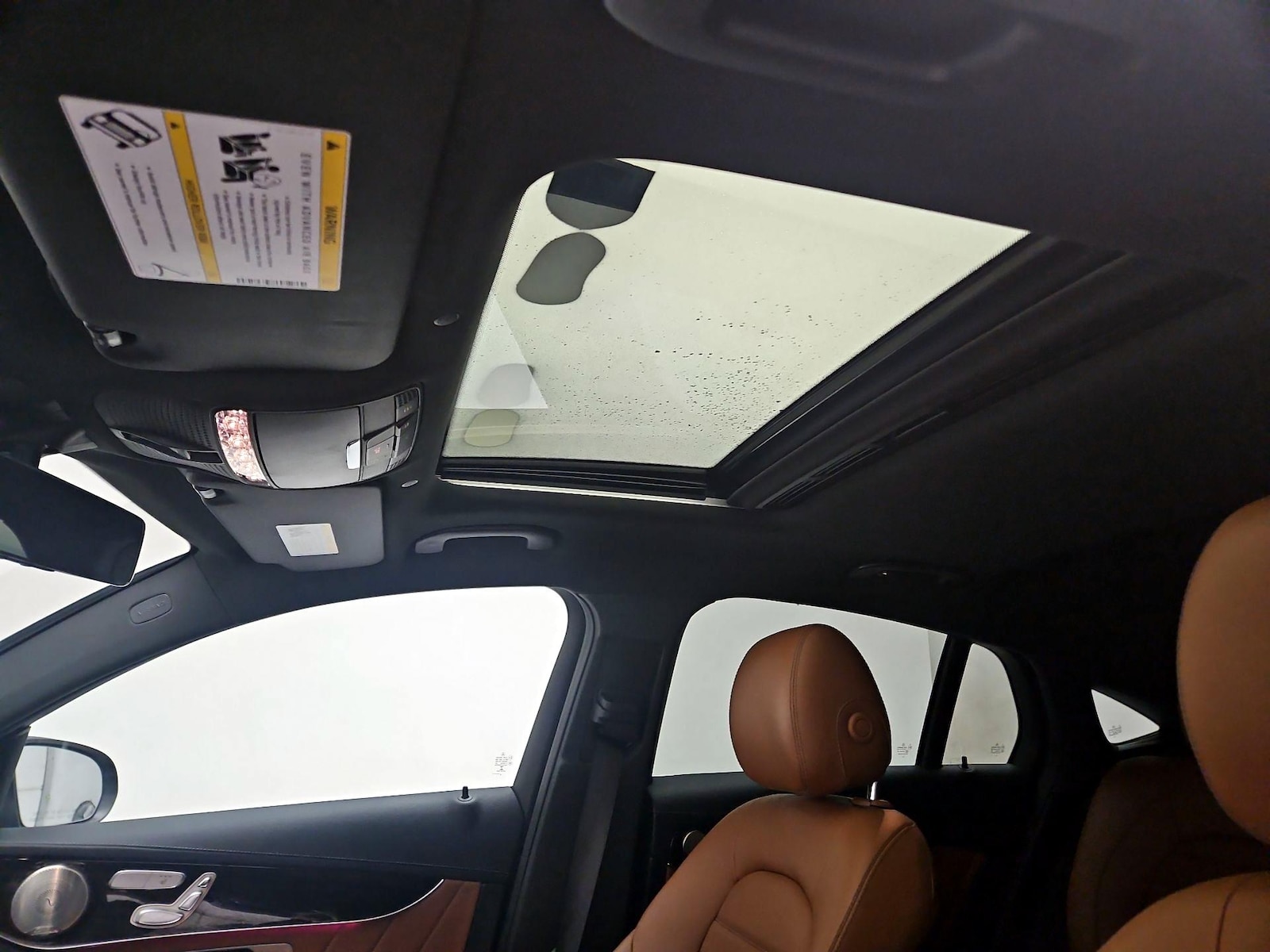 Sunroof(s) & Overhead Airbags