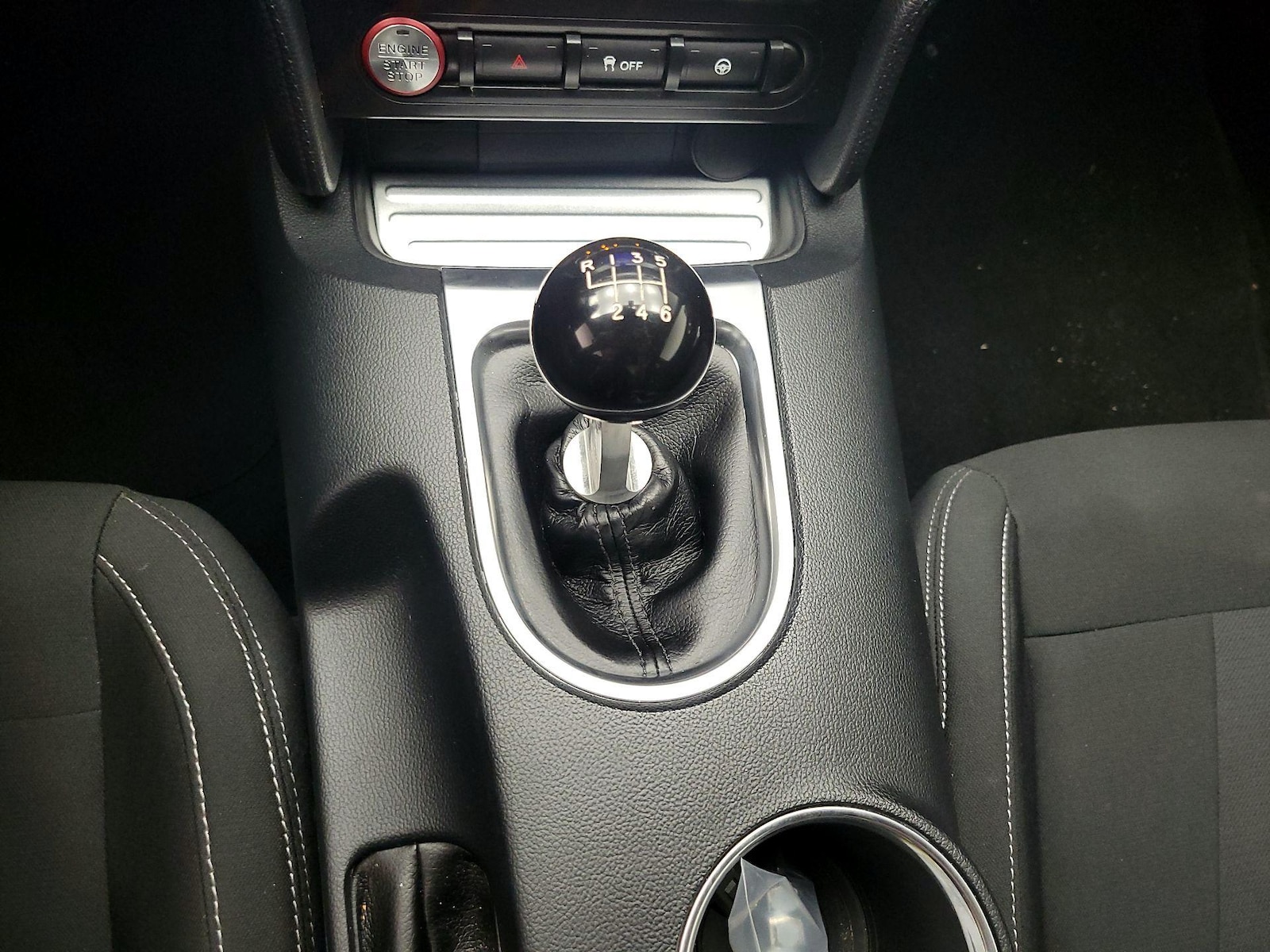 2018 Ford Mustang GT - Photo 18