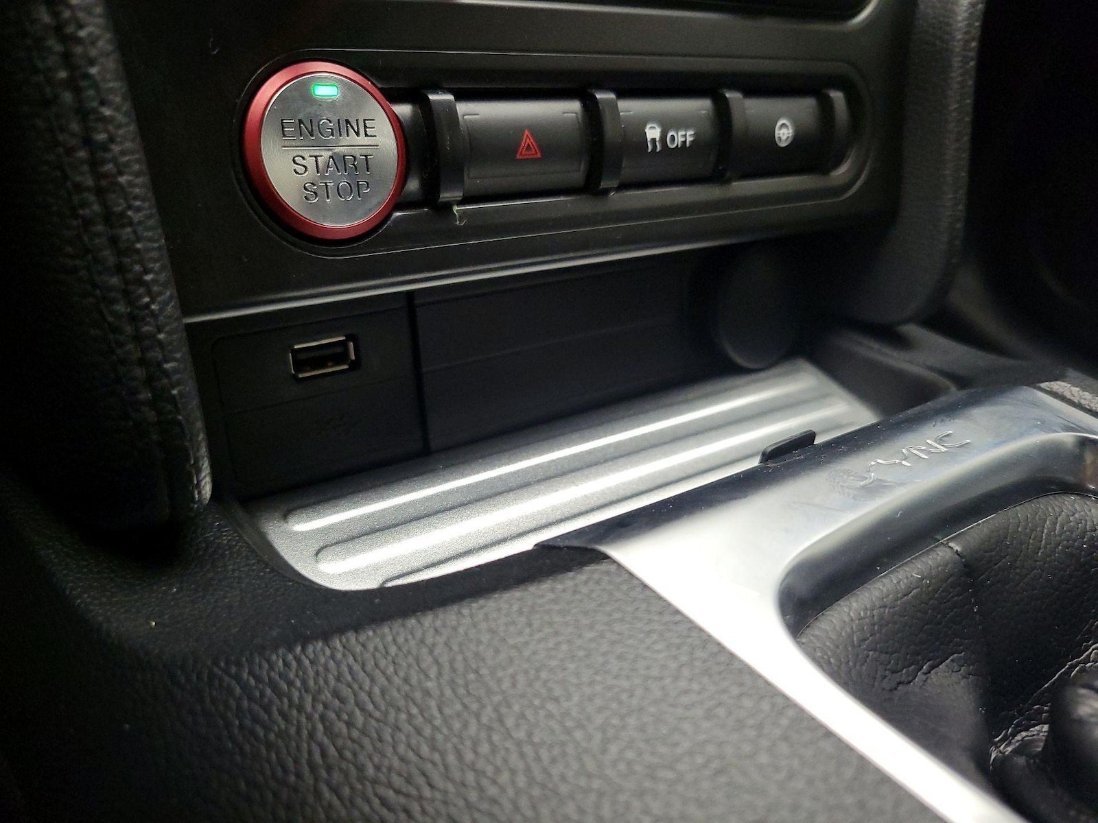2018 Ford Mustang GT - Photo 19