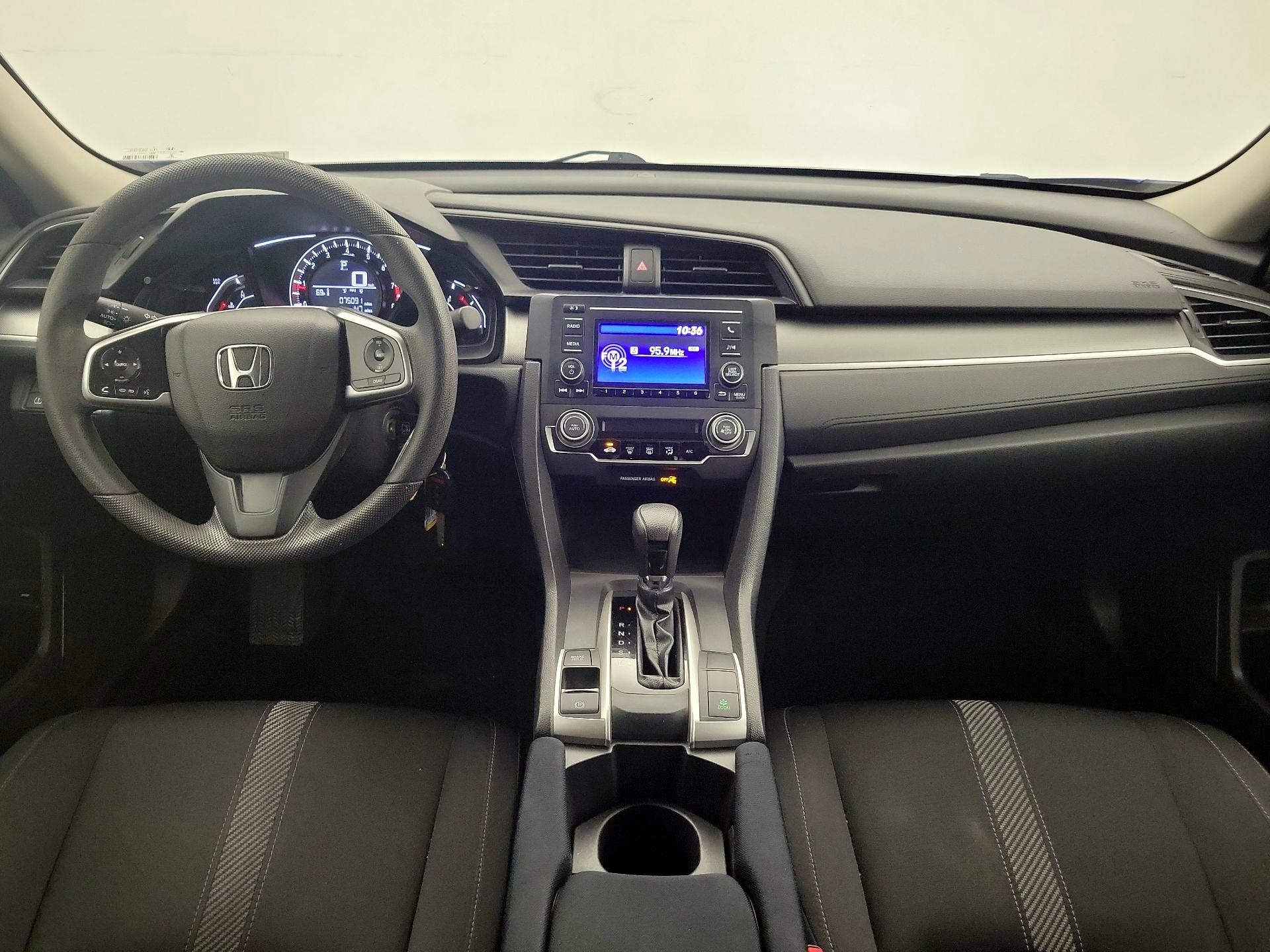 Thumbnail: 2017 Honda Civic - 9