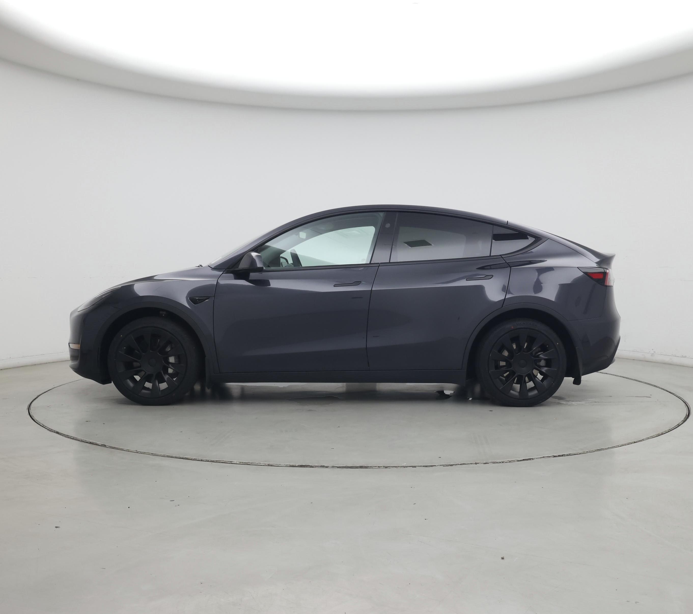 Thumbnail: 2024 Tesla Model Y - 3