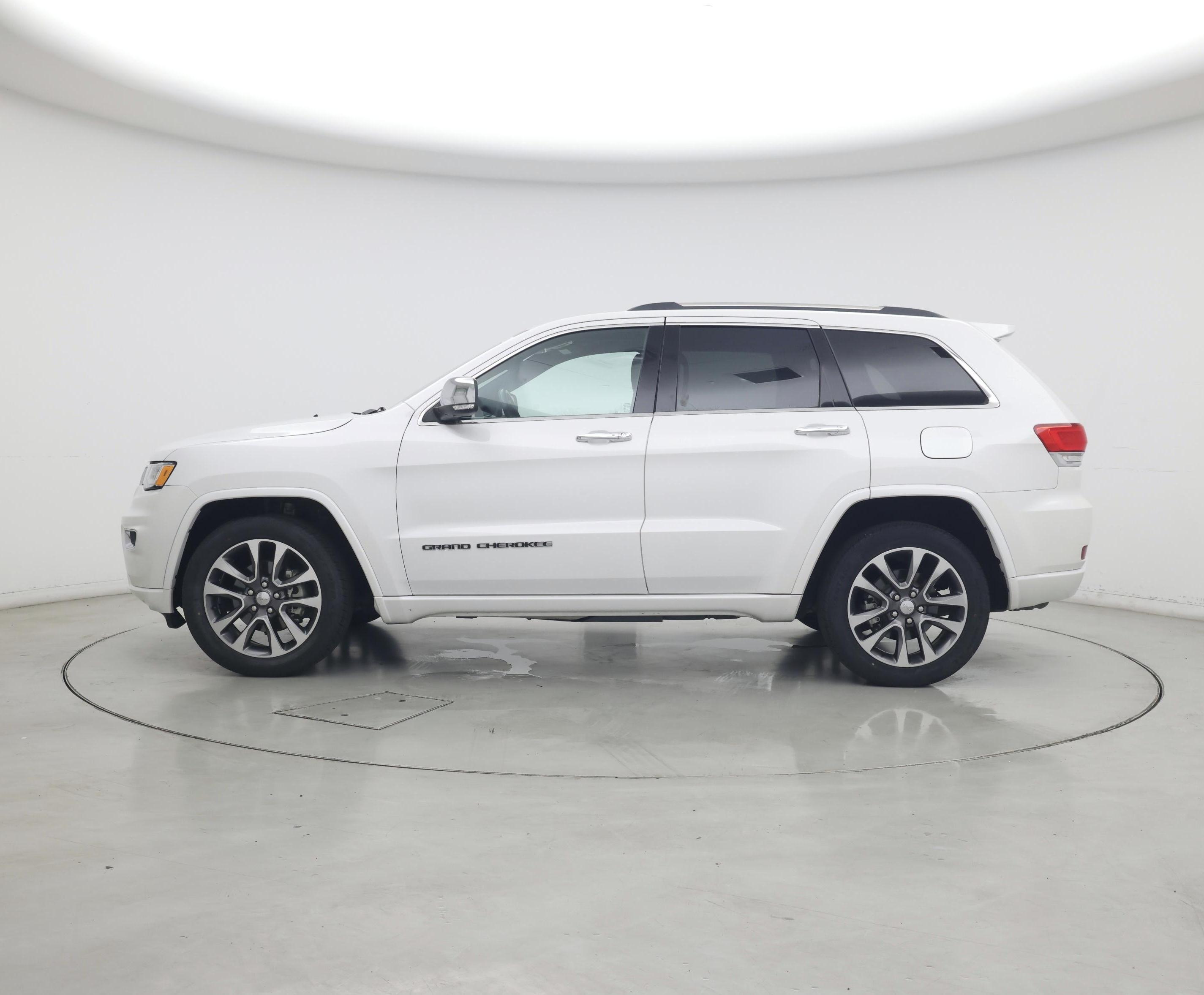 Thumbnail: 2017 Jeep Grand Cherokee - 3