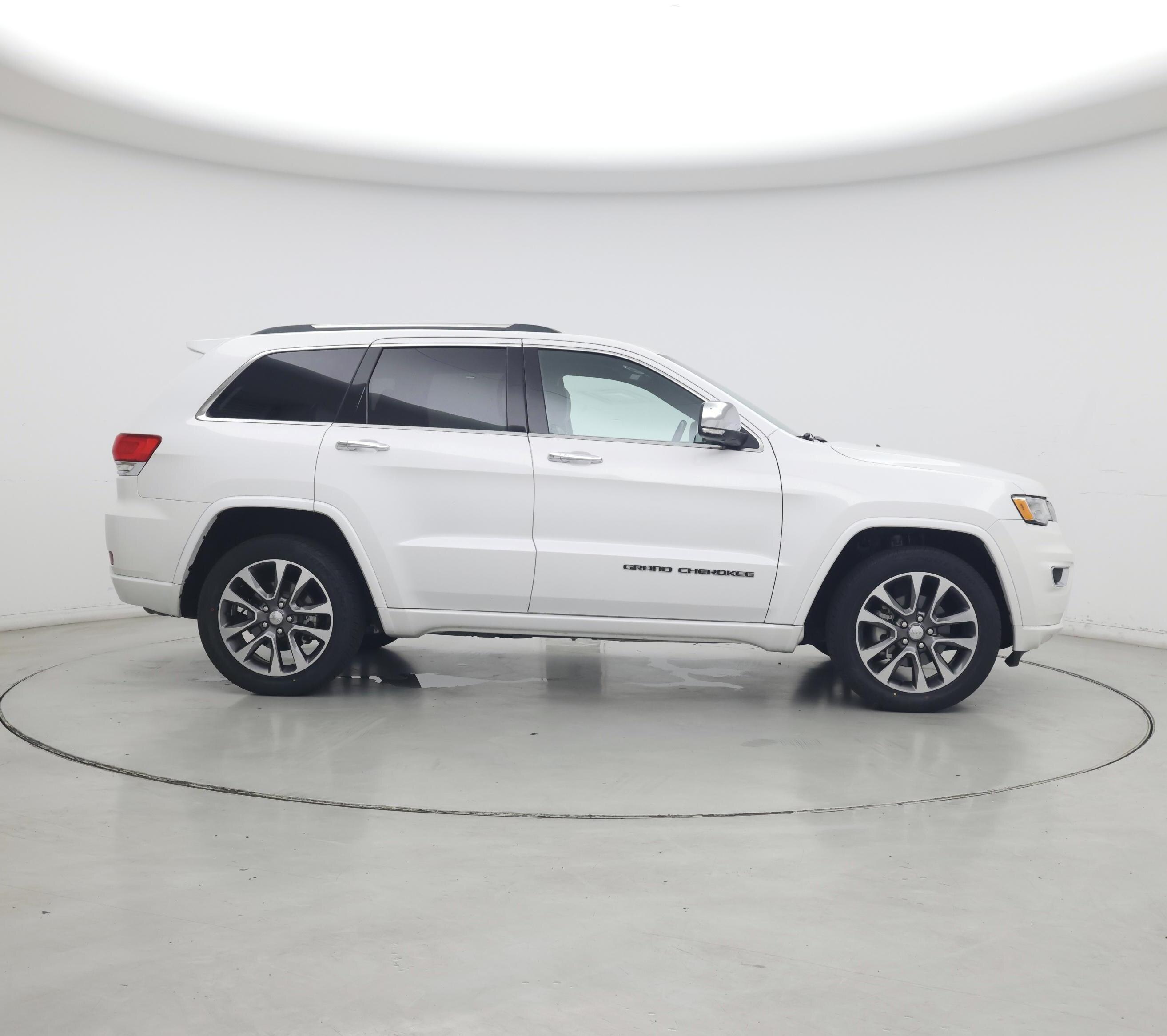 Thumbnail: 2017 Jeep Grand Cherokee - 7