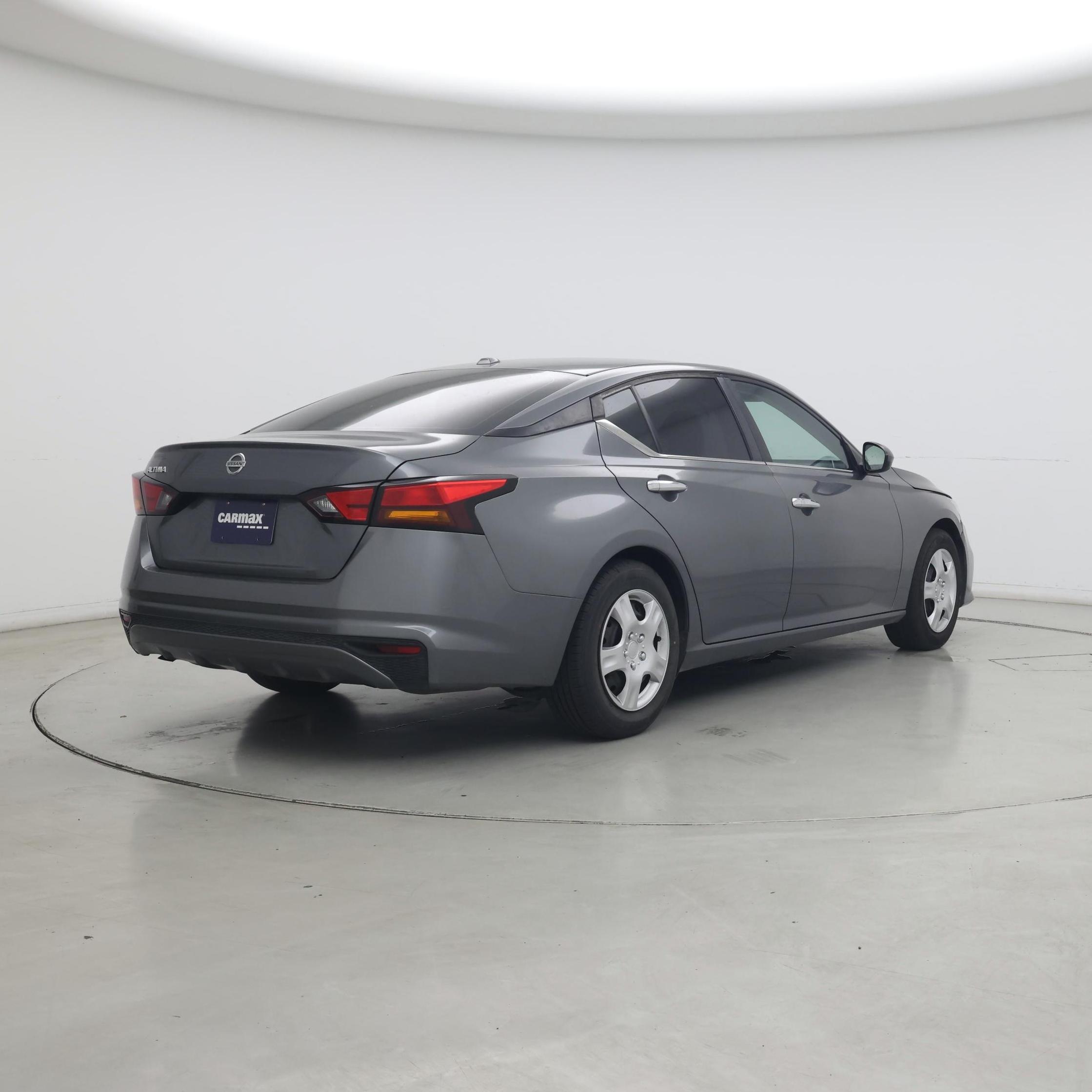 Thumbnail: 2020 Nissan Altima - 8