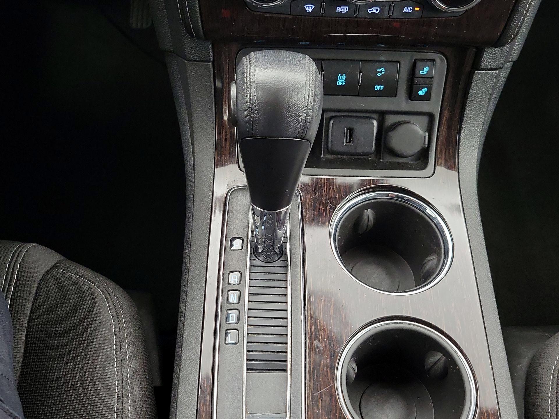 Thumbnail: 2017 Chevrolet Traverse - 17