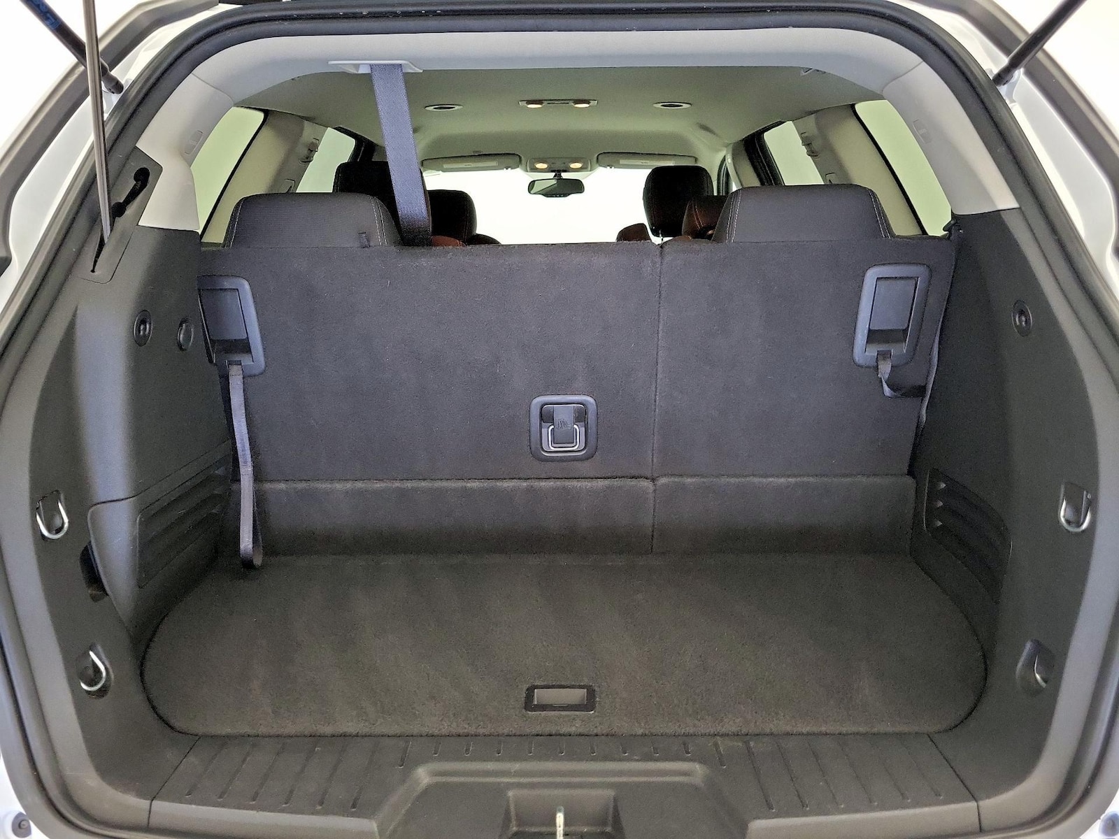 2017 Chevrolet Traverse 2LT - Photo 22