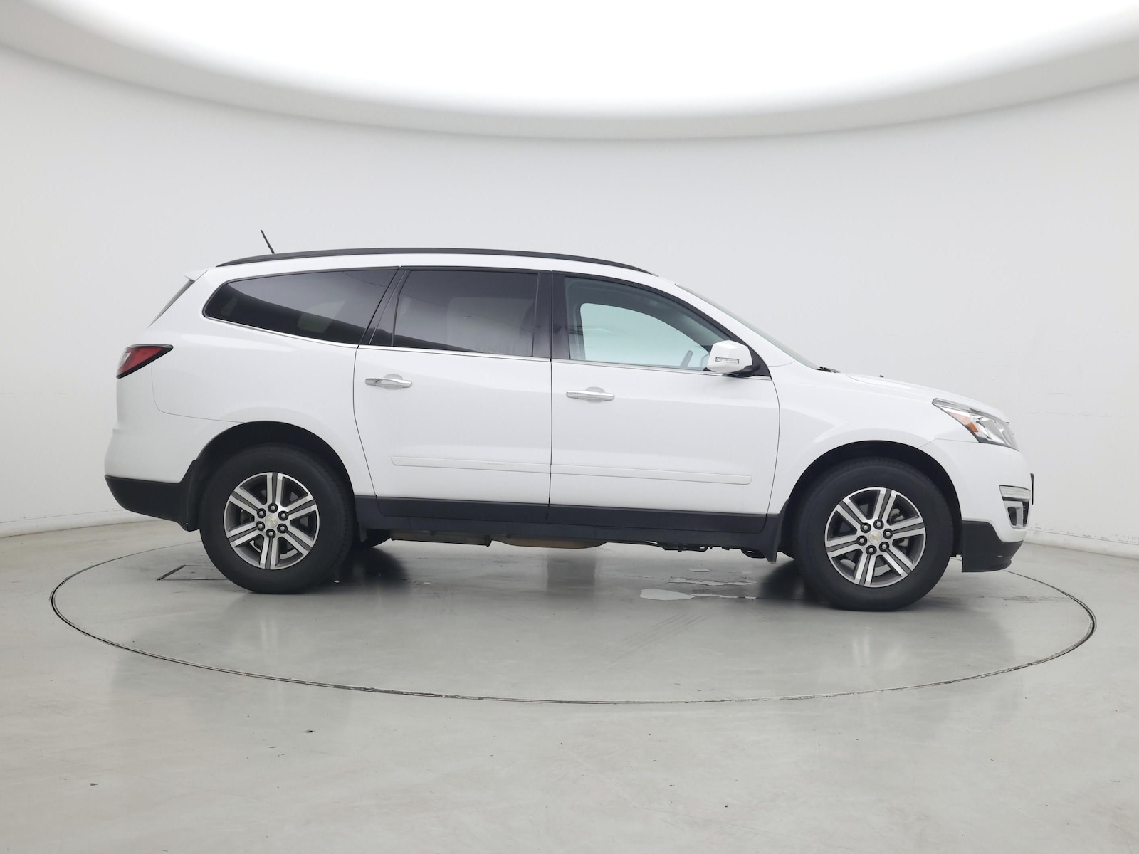 2017 Chevrolet Traverse 2LT - Photo 8