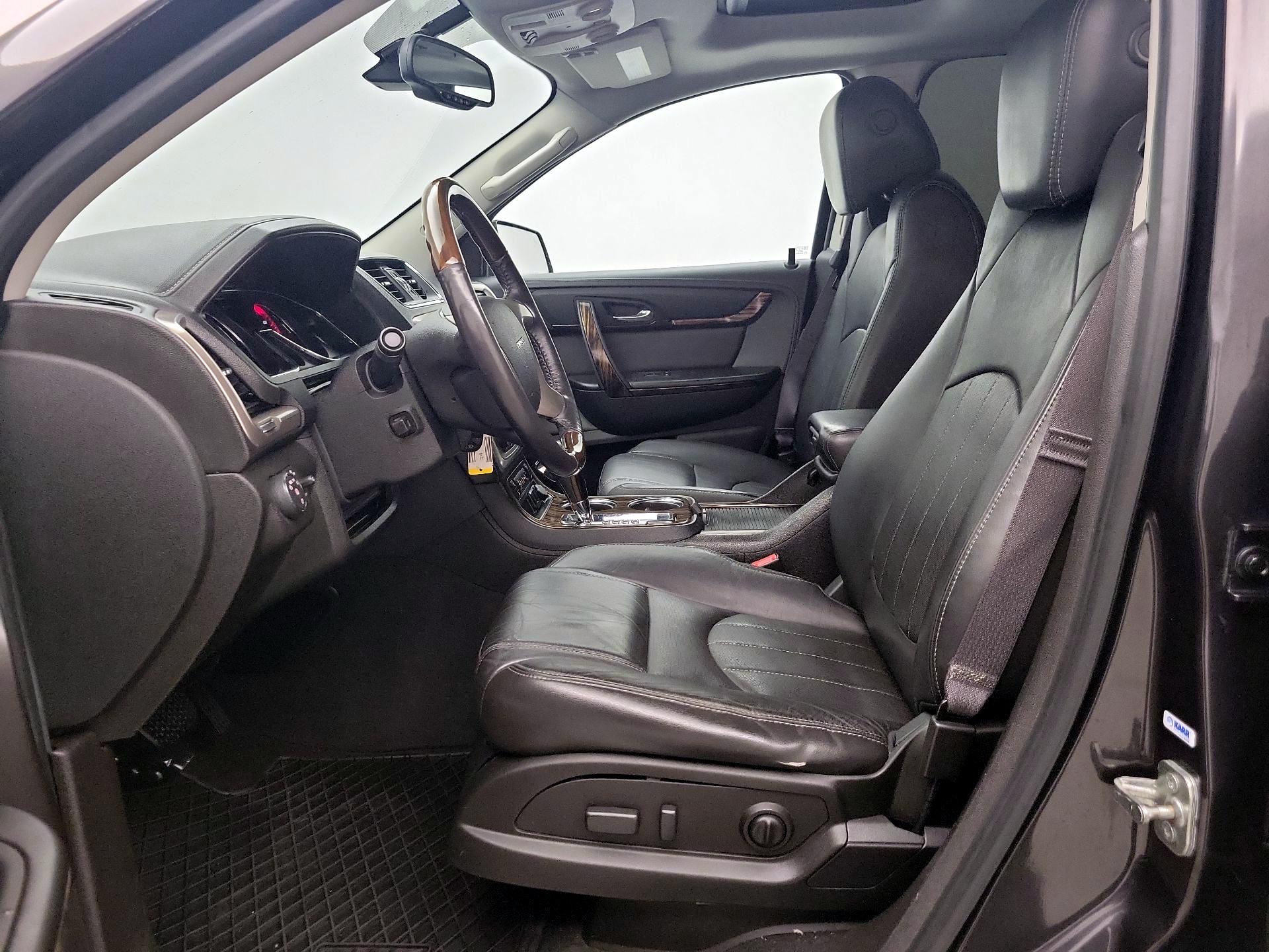 Thumbnail: 2015 GMC Acadia - 11