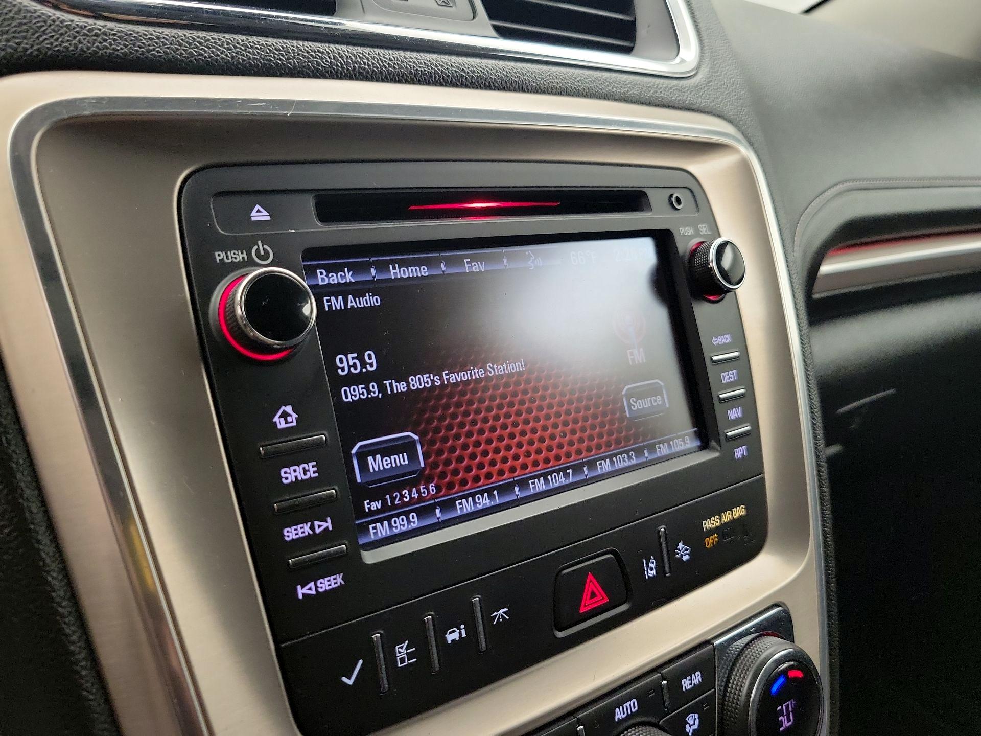 Thumbnail: 2015 GMC Acadia - 16