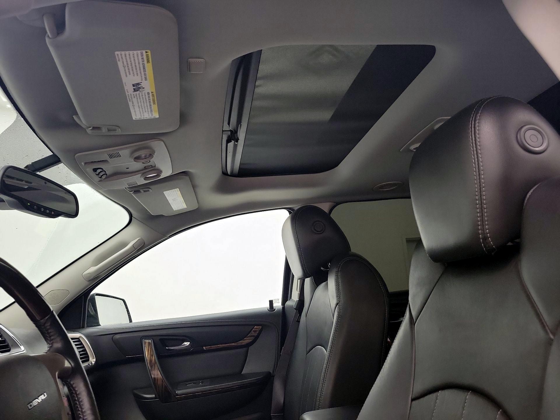 Thumbnail: 2015 GMC Acadia - 20