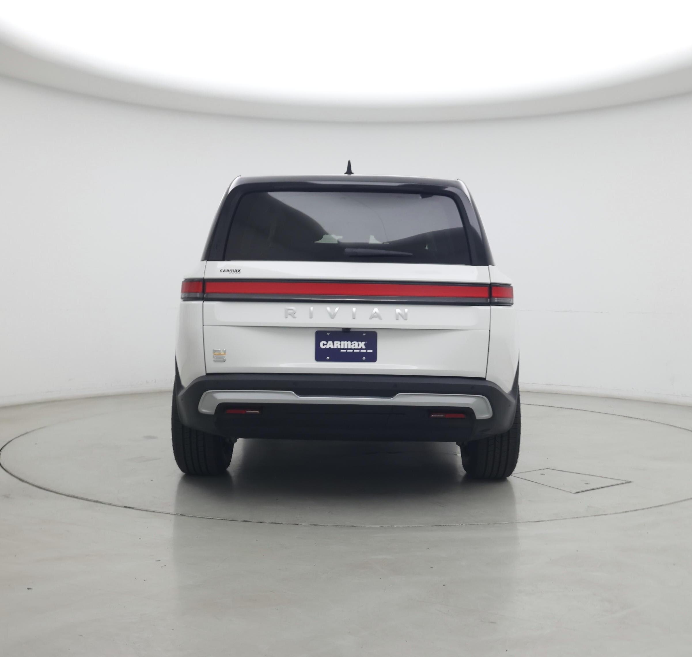 Thumbnail: 2024 Rivian R1S - 6