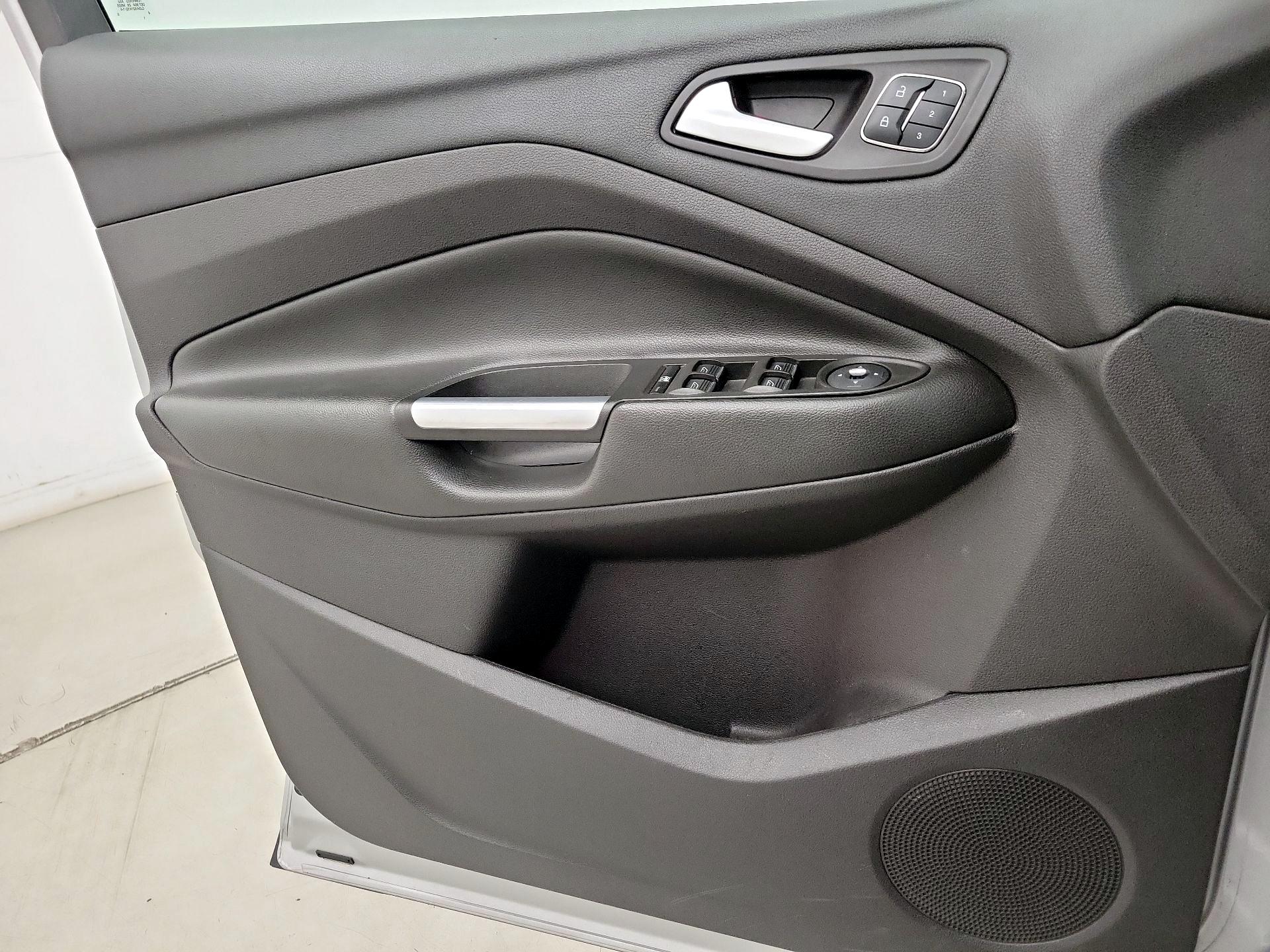 Thumbnail: 2014 Ford Escape - 12