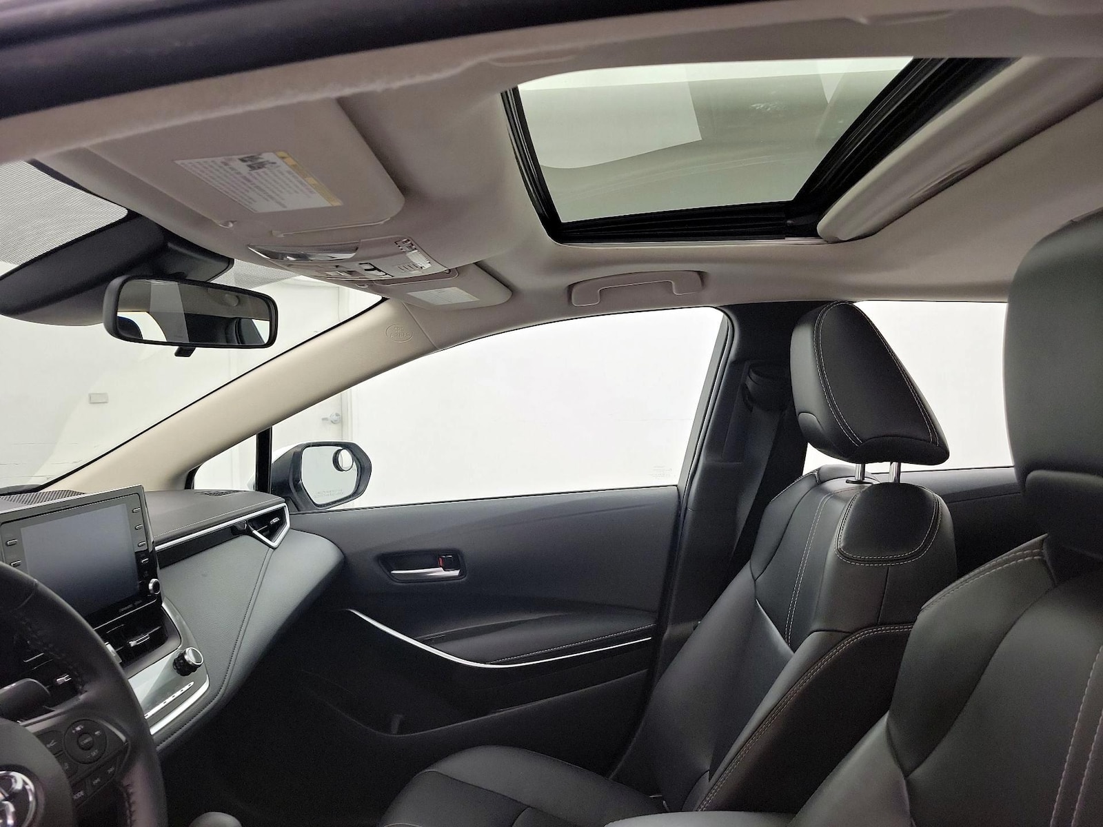 2021 Toyota Corolla XLE - Photo 20