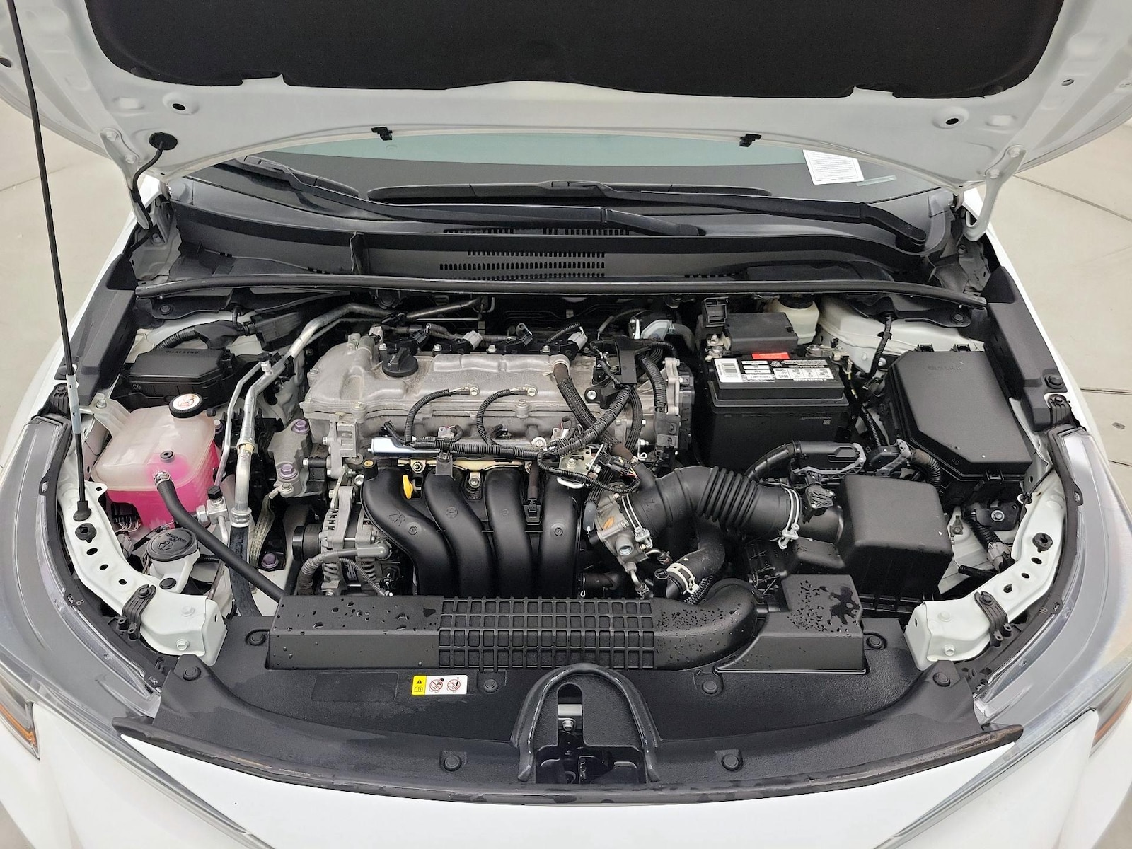 2021 Toyota Corolla XLE - Photo 23
