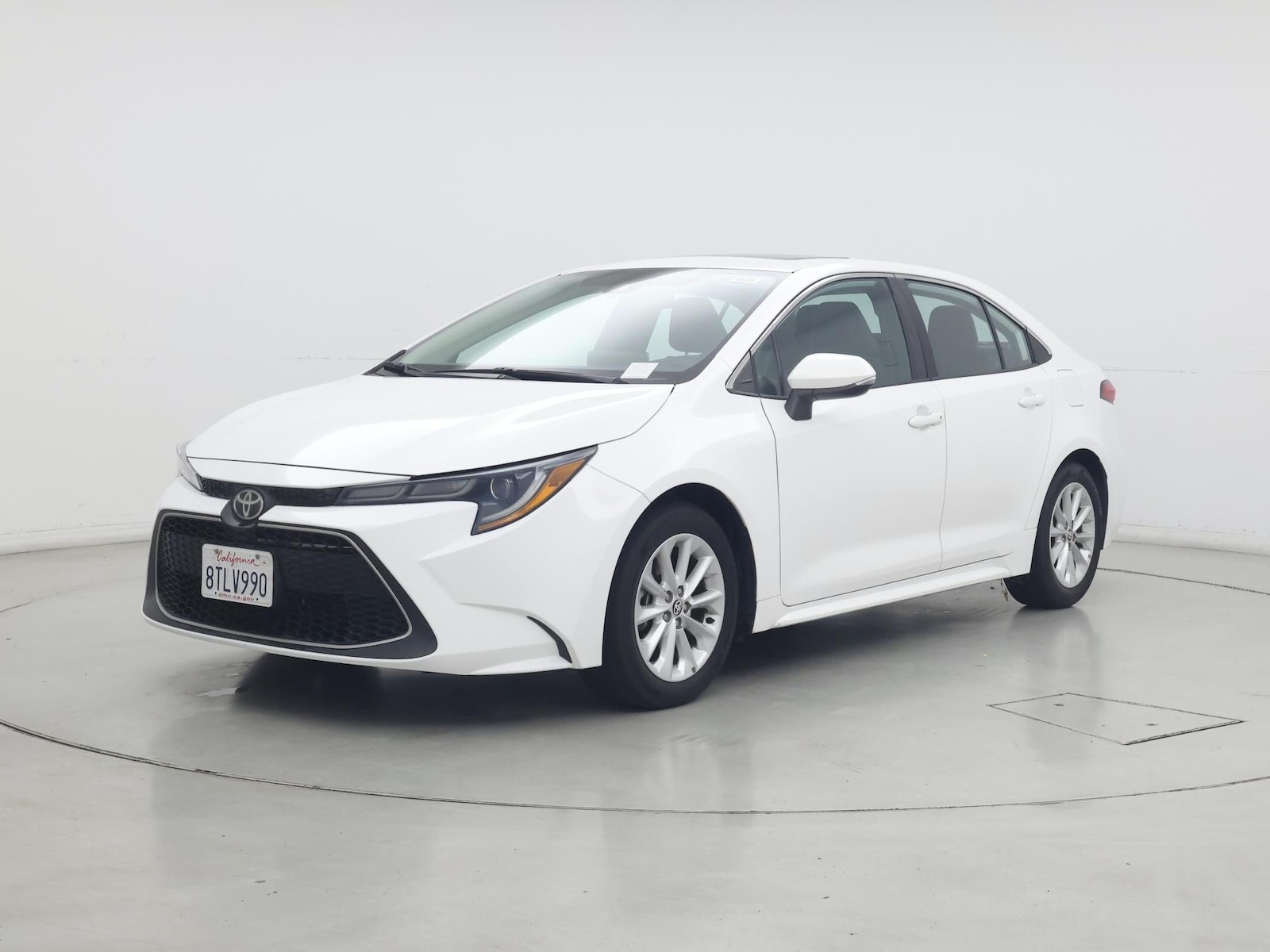 2021 Toyota Corolla XLE - Photo 5