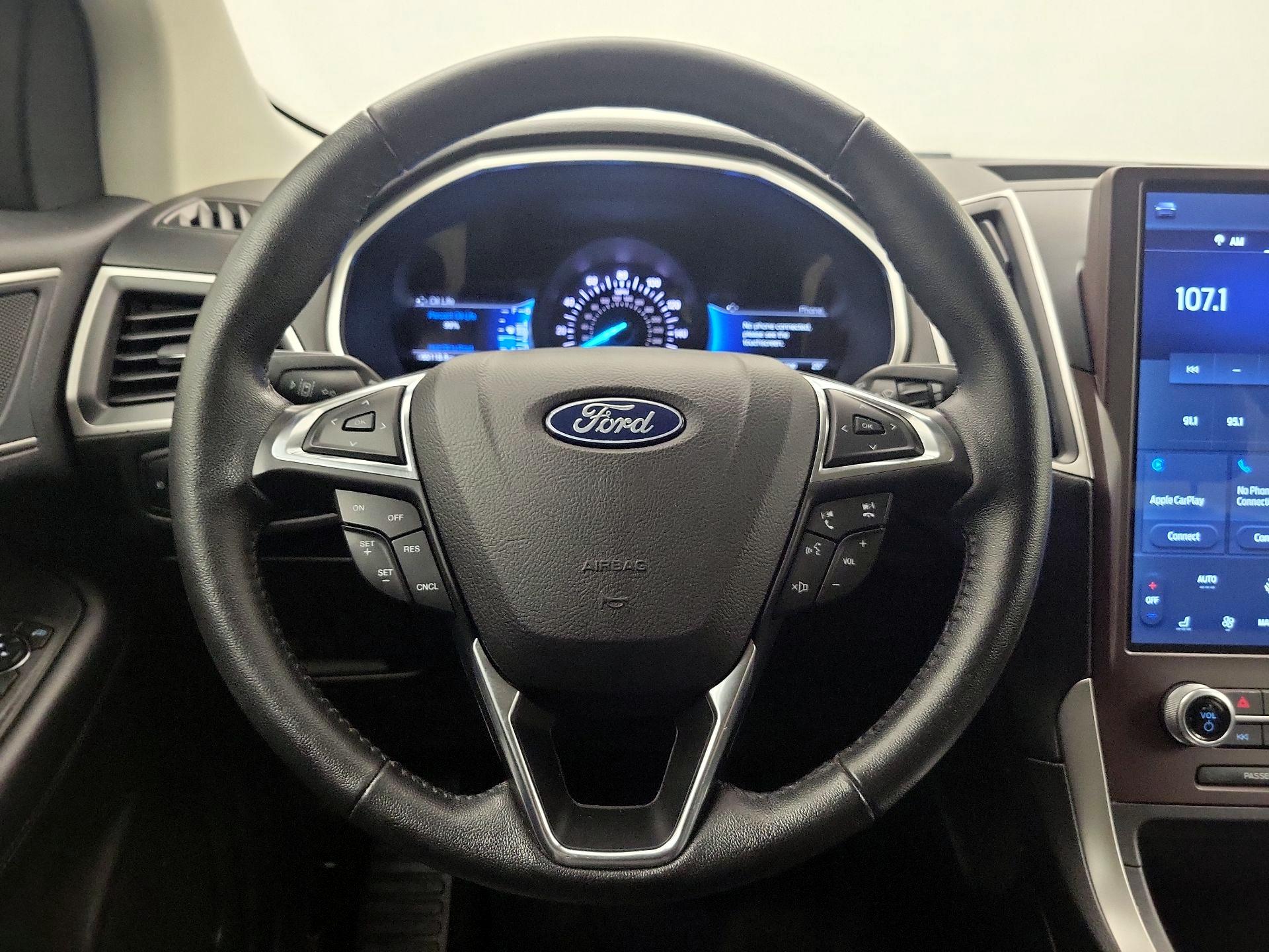 Thumbnail: 2021 Ford Edge - 10