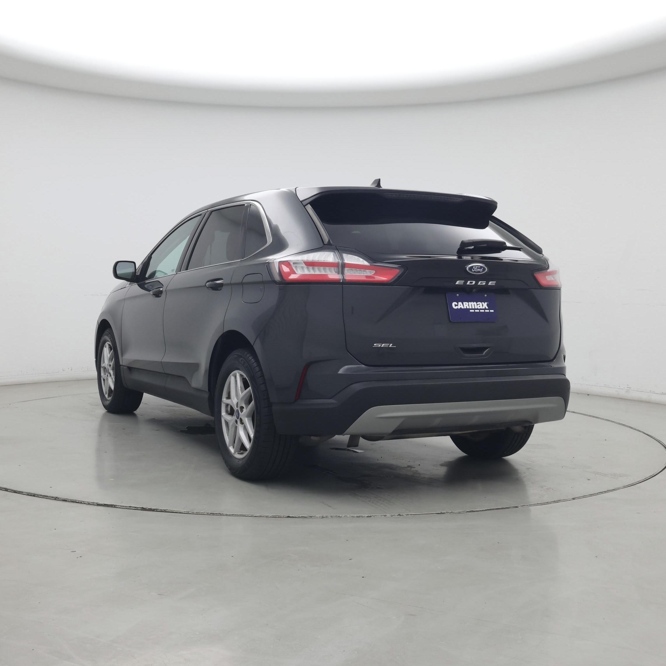 Thumbnail: 2021 Ford Edge - 2