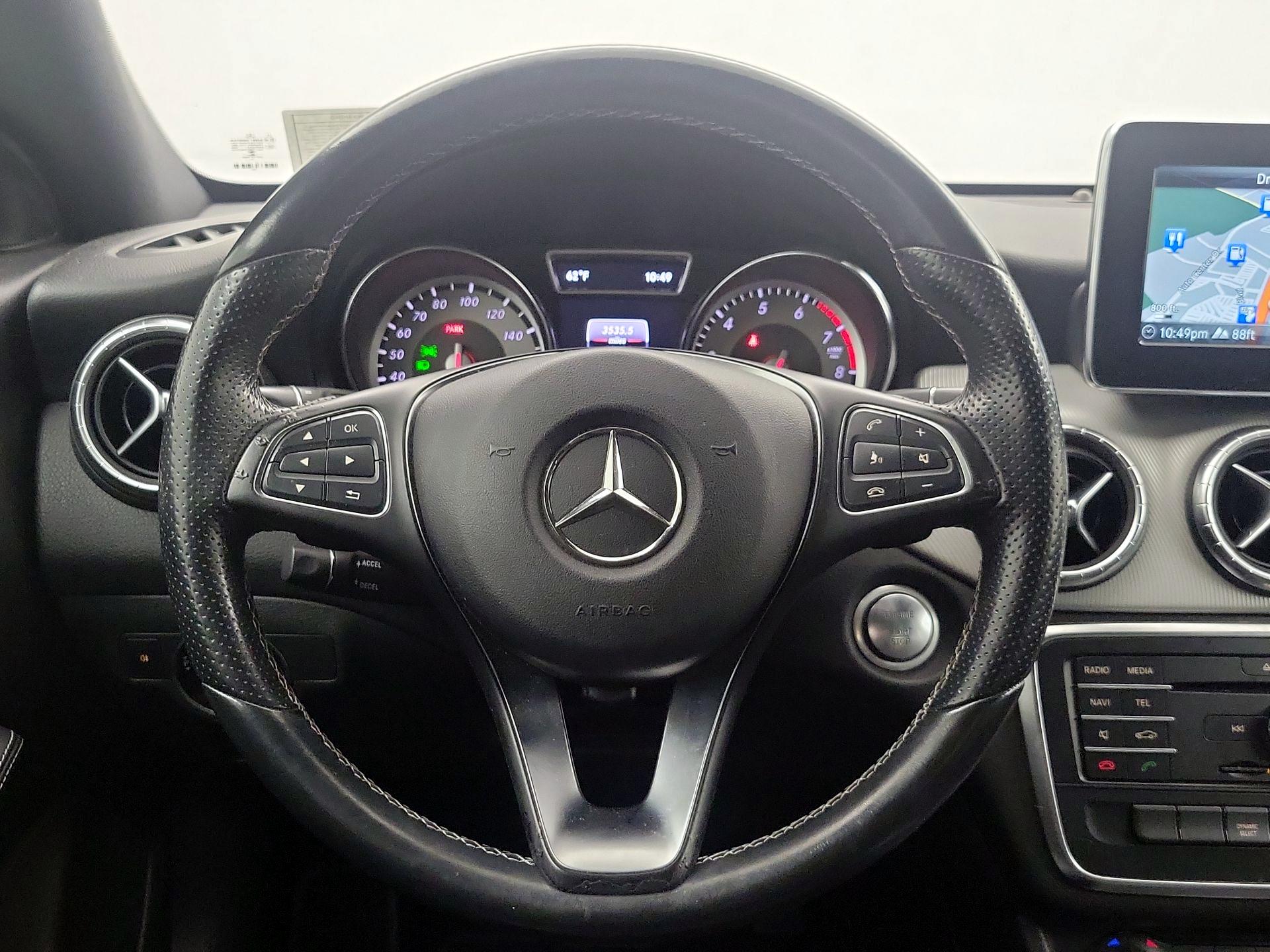 Thumbnail: 2016 Mercedes-Benz CLA - 10