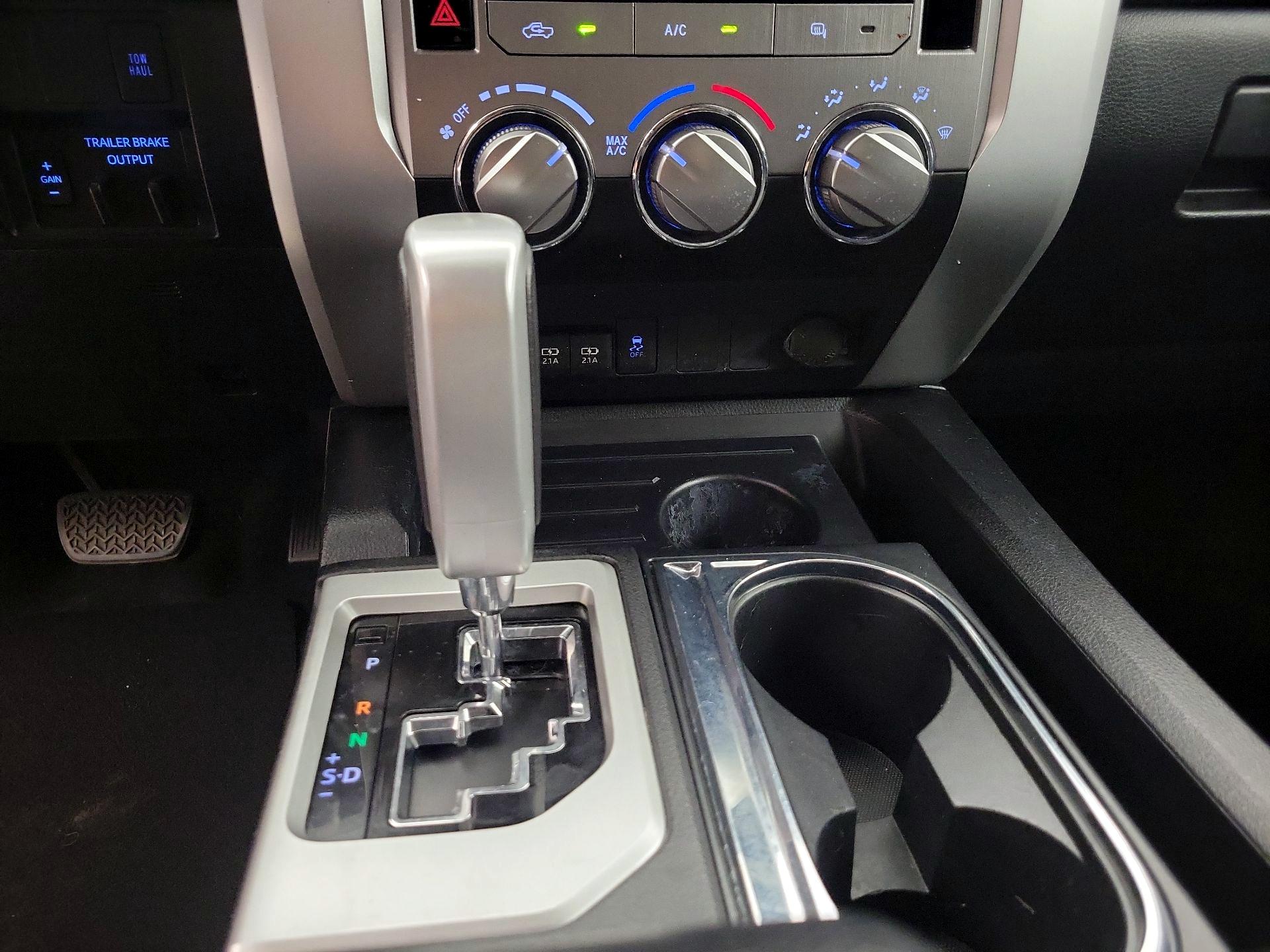 Thumbnail: 2020 Toyota Tundra - 17