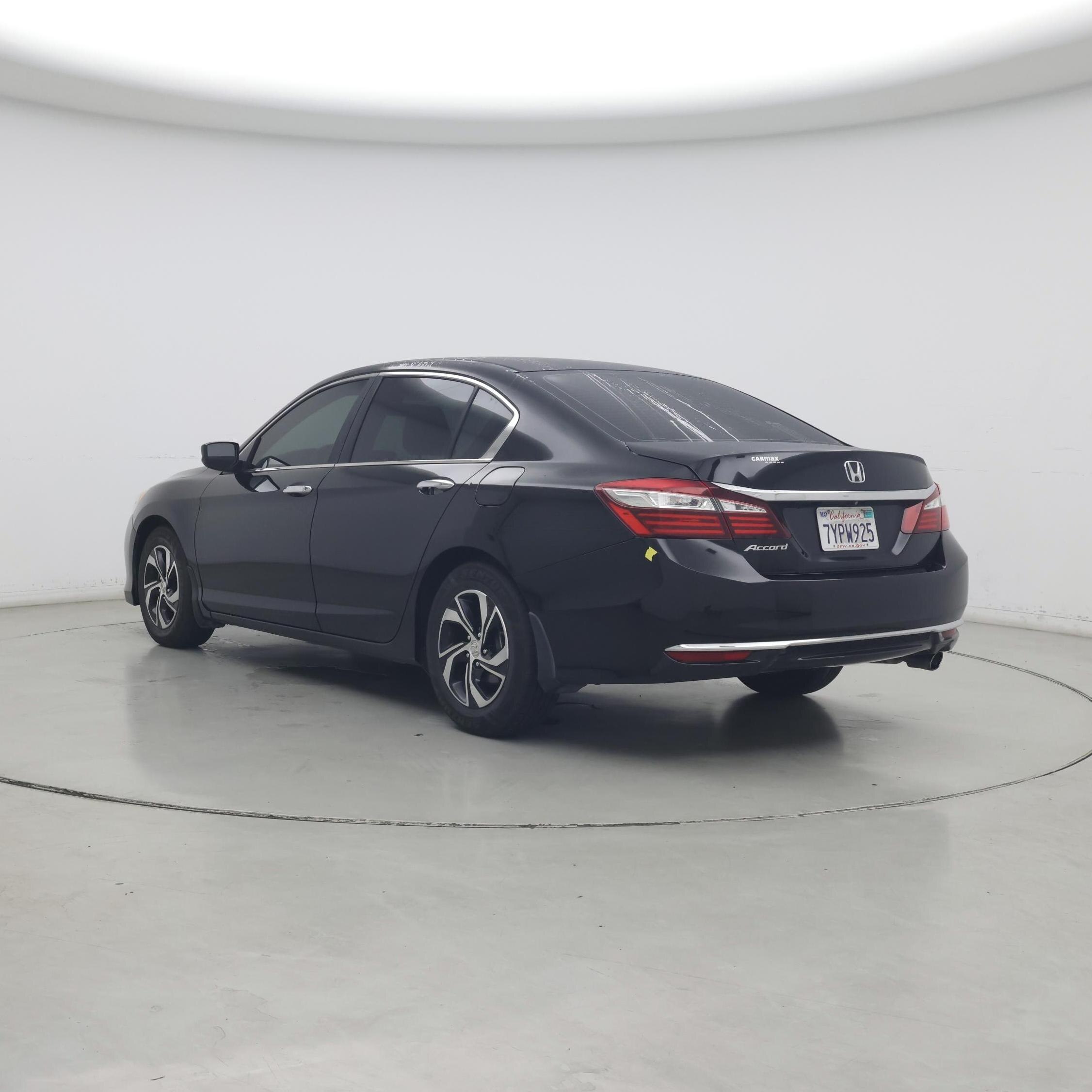 Thumbnail: 2017 Honda Accord - 2