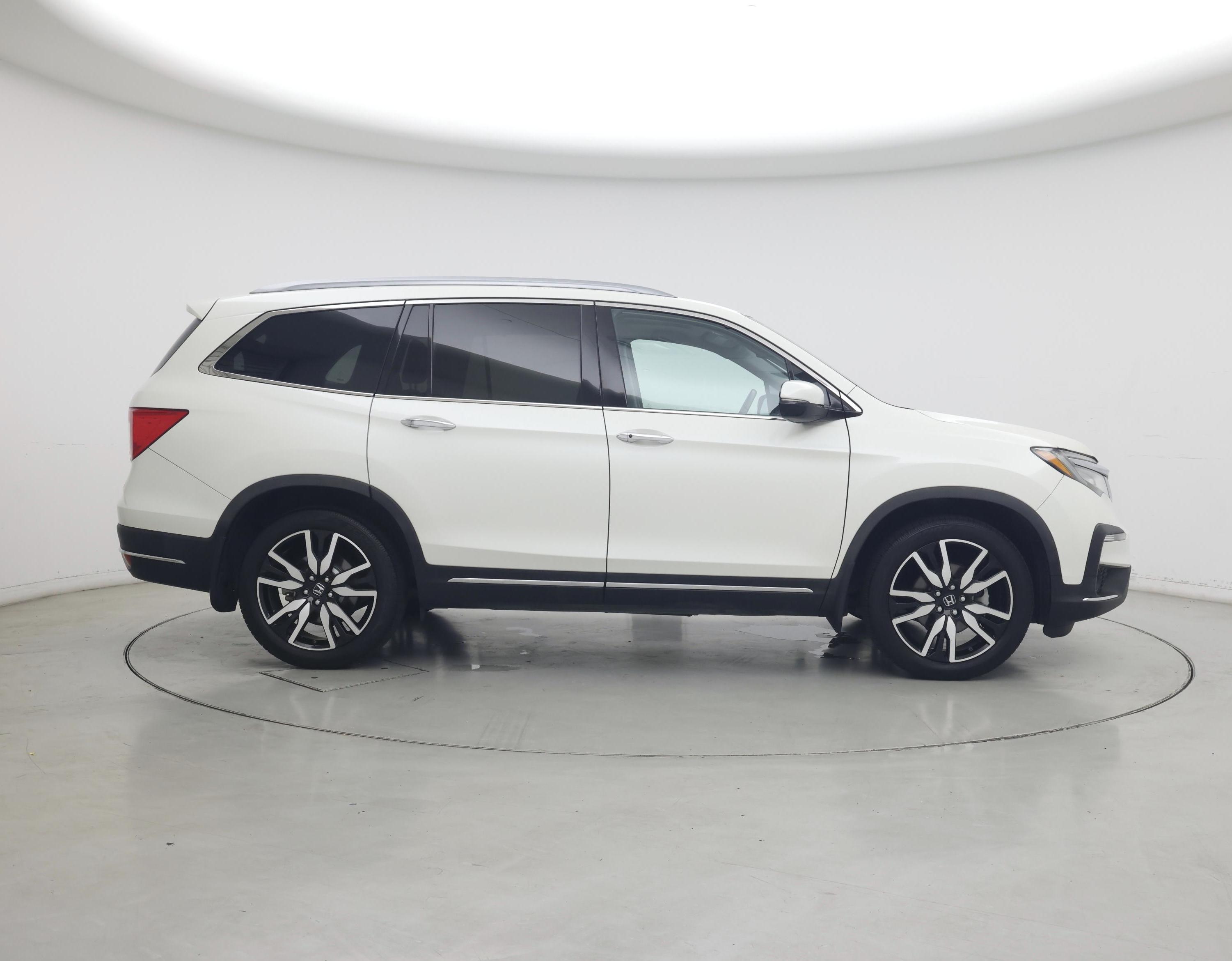 Thumbnail: 2019 Honda Pilot - 7