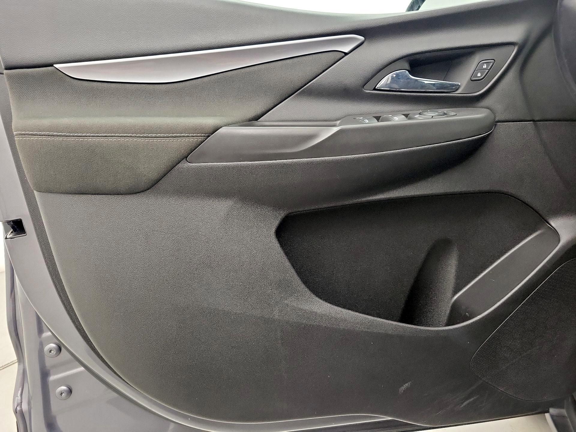 Thumbnail: 2023 Chevrolet Bolt EV - 12