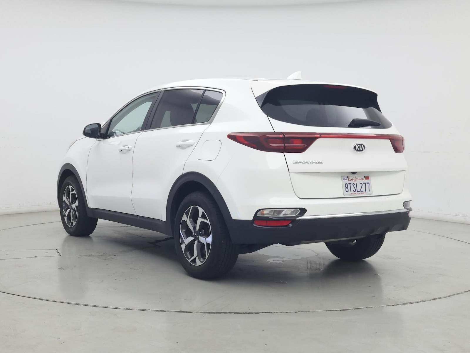 2021 Kia Sportage LX - Photo 3