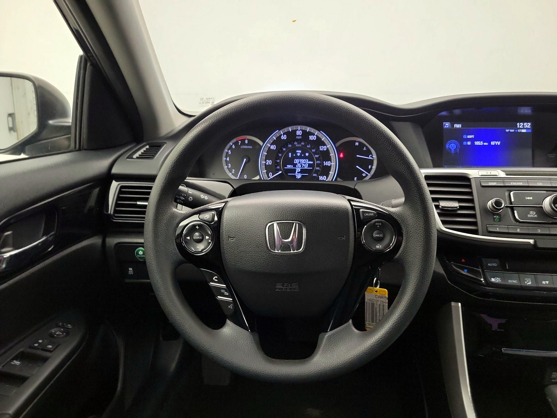 Thumbnail: 2017 Honda Accord - 10