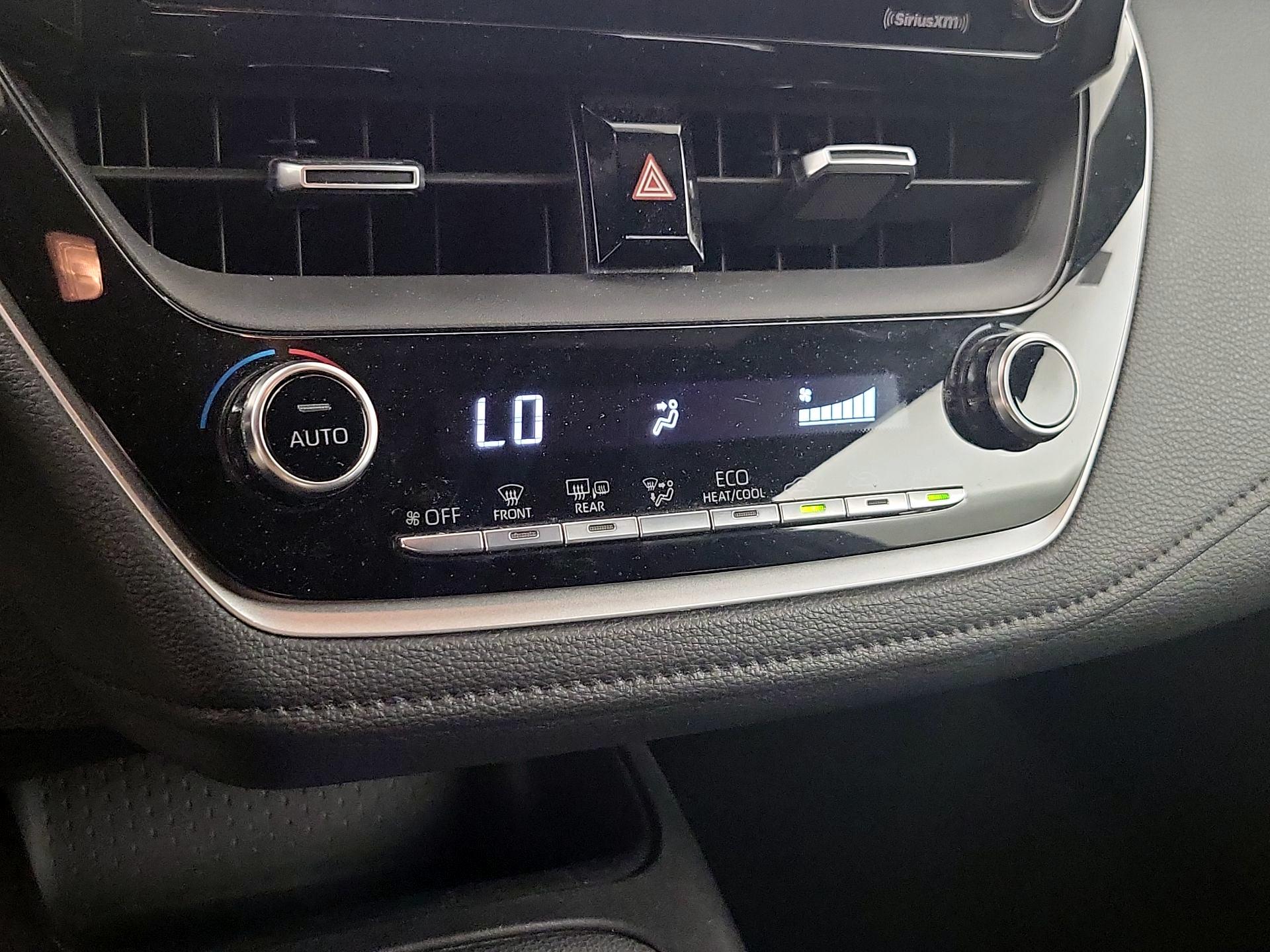Thumbnail: 2021 Toyota Corolla - 16