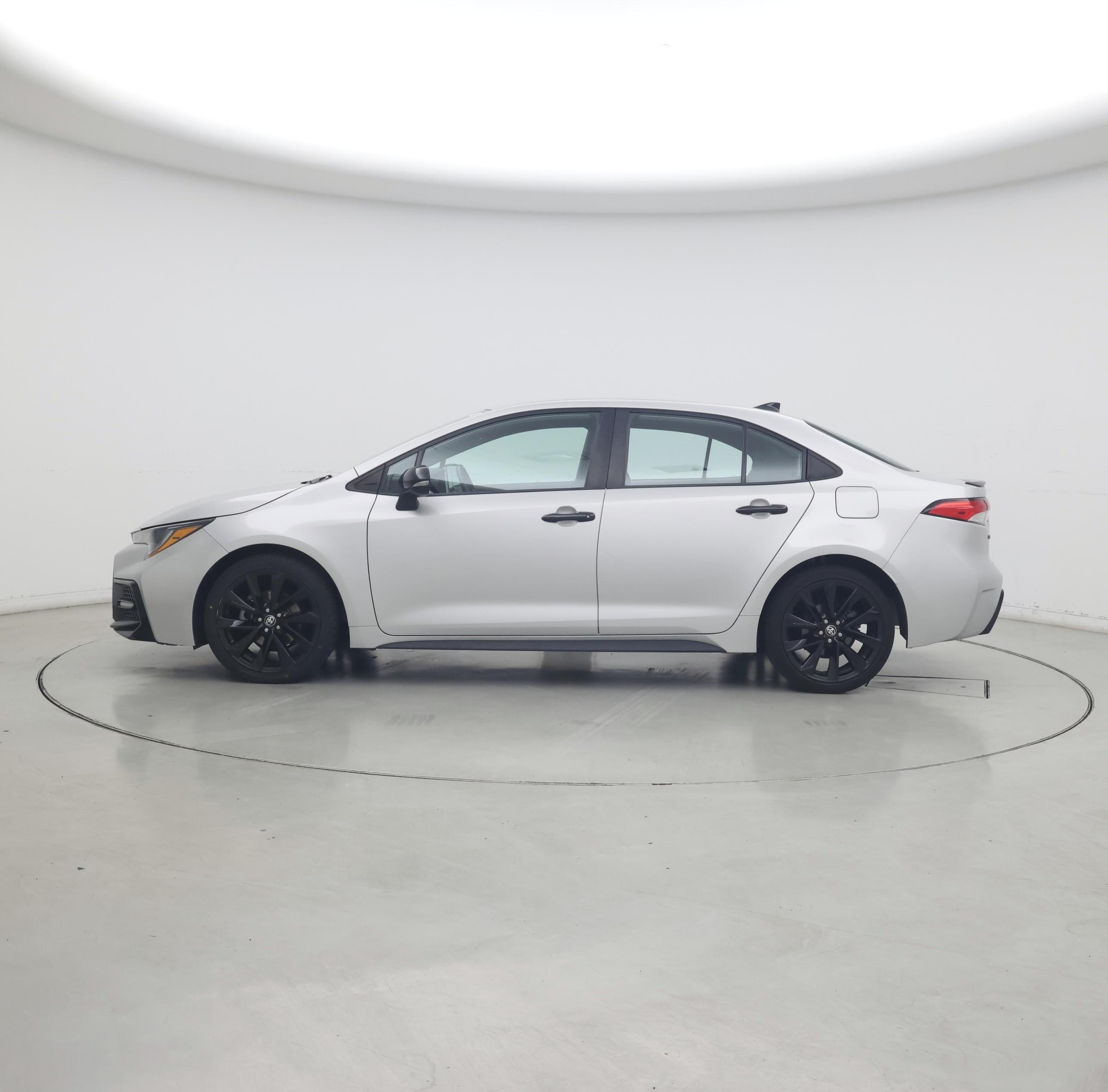 Thumbnail: 2021 Toyota Corolla - 3