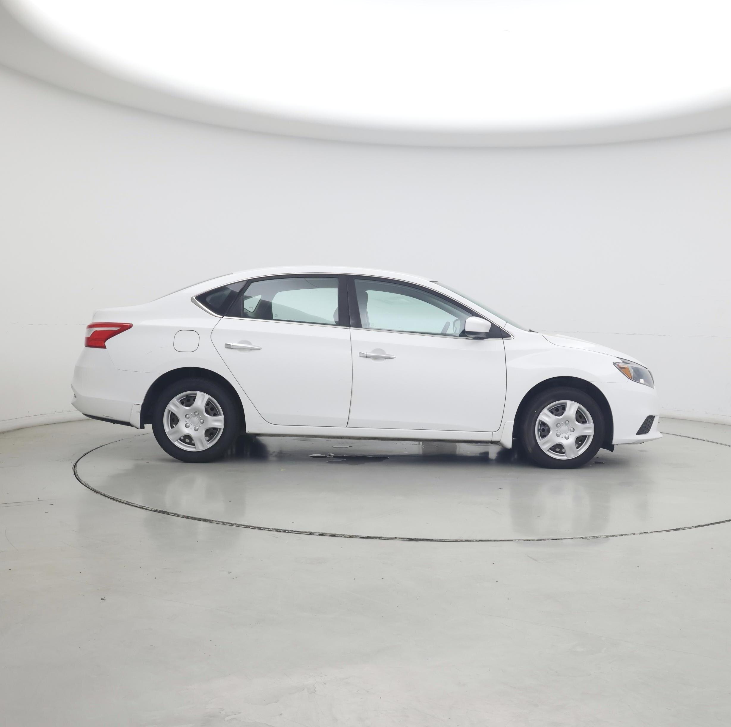 Thumbnail: 2019 Nissan Sentra - 7