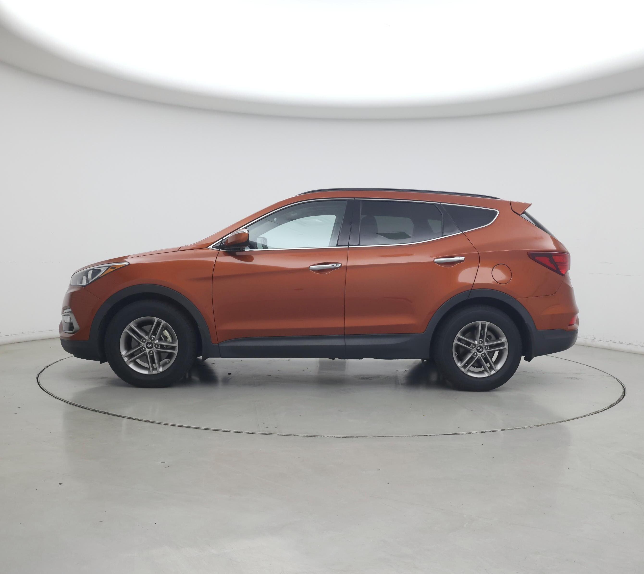 Thumbnail: 2017 Hyundai Santa Fe - 3