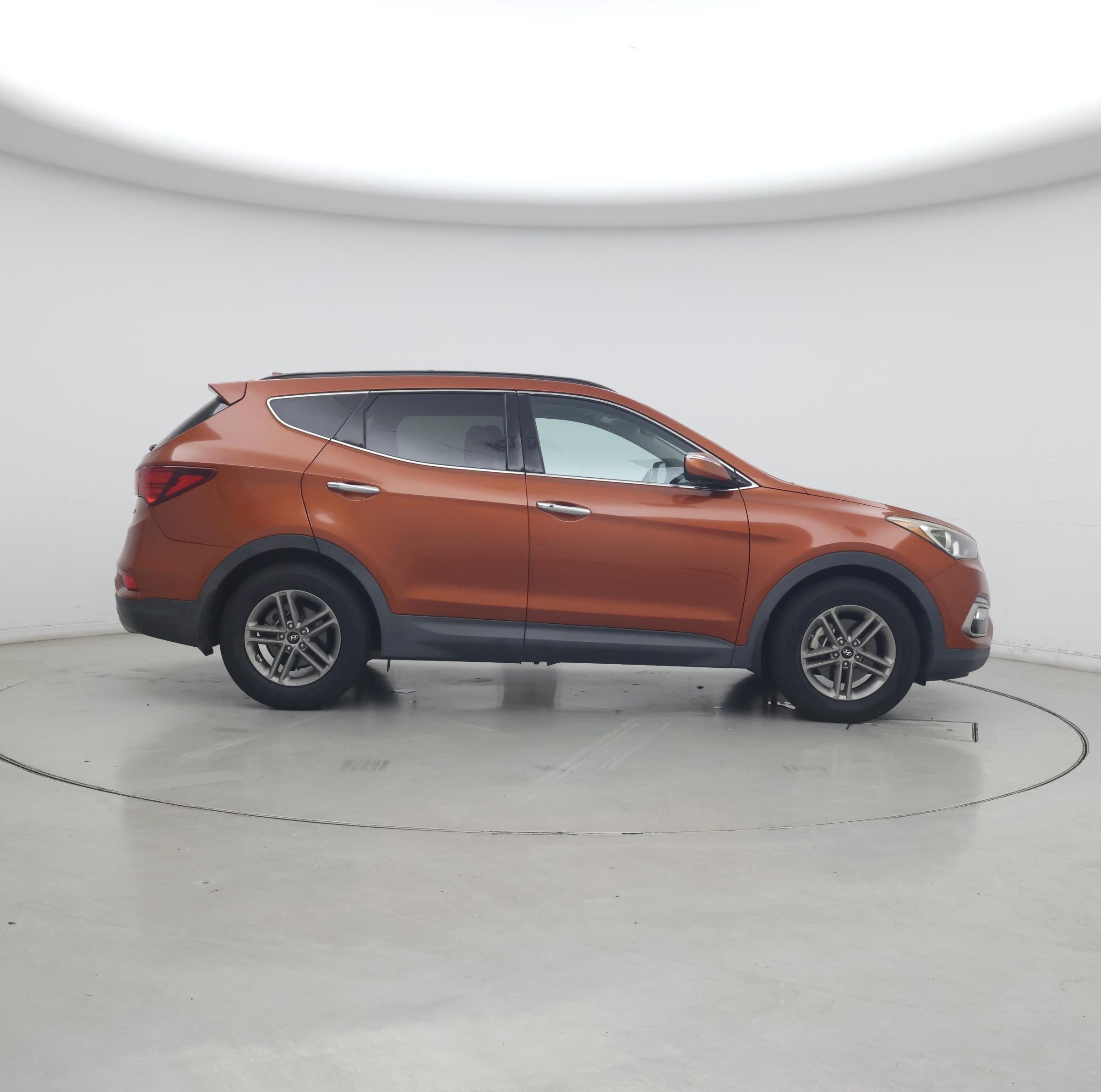 Thumbnail: 2017 Hyundai Santa Fe - 7