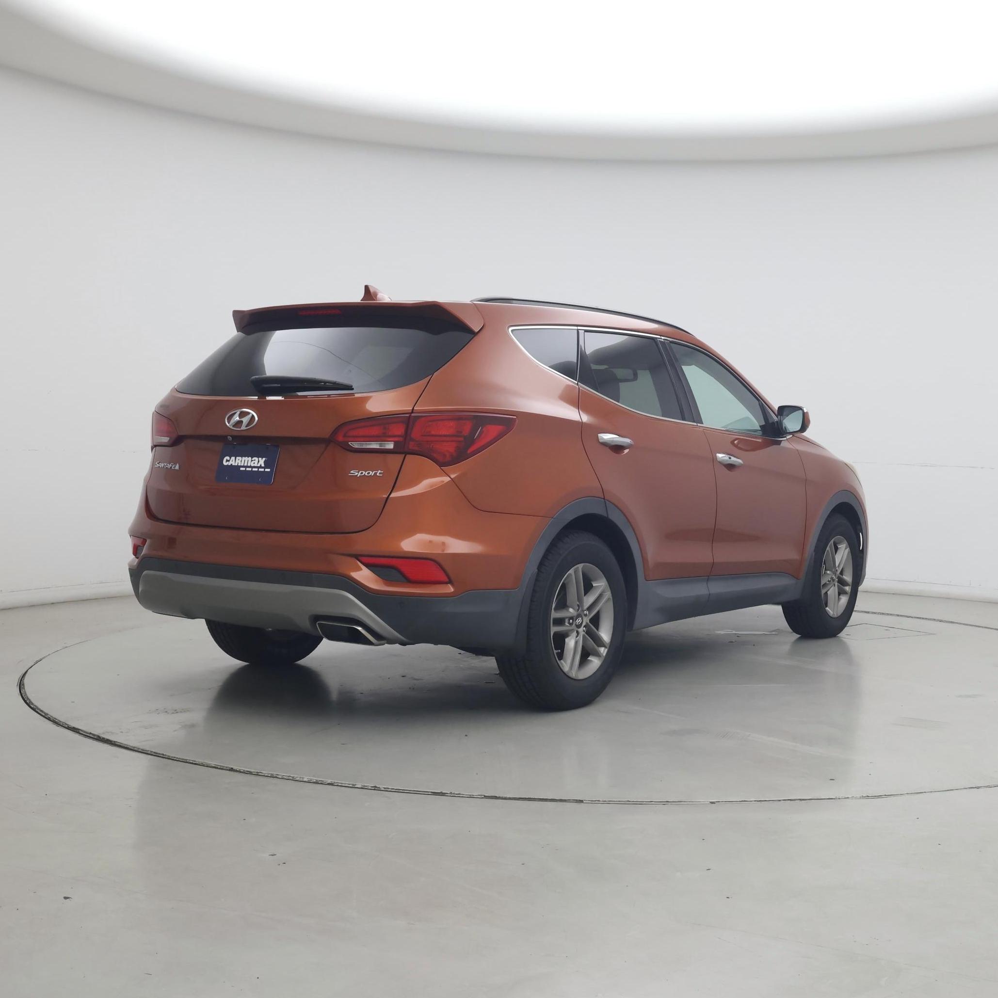 Thumbnail: 2017 Hyundai Santa Fe - 8