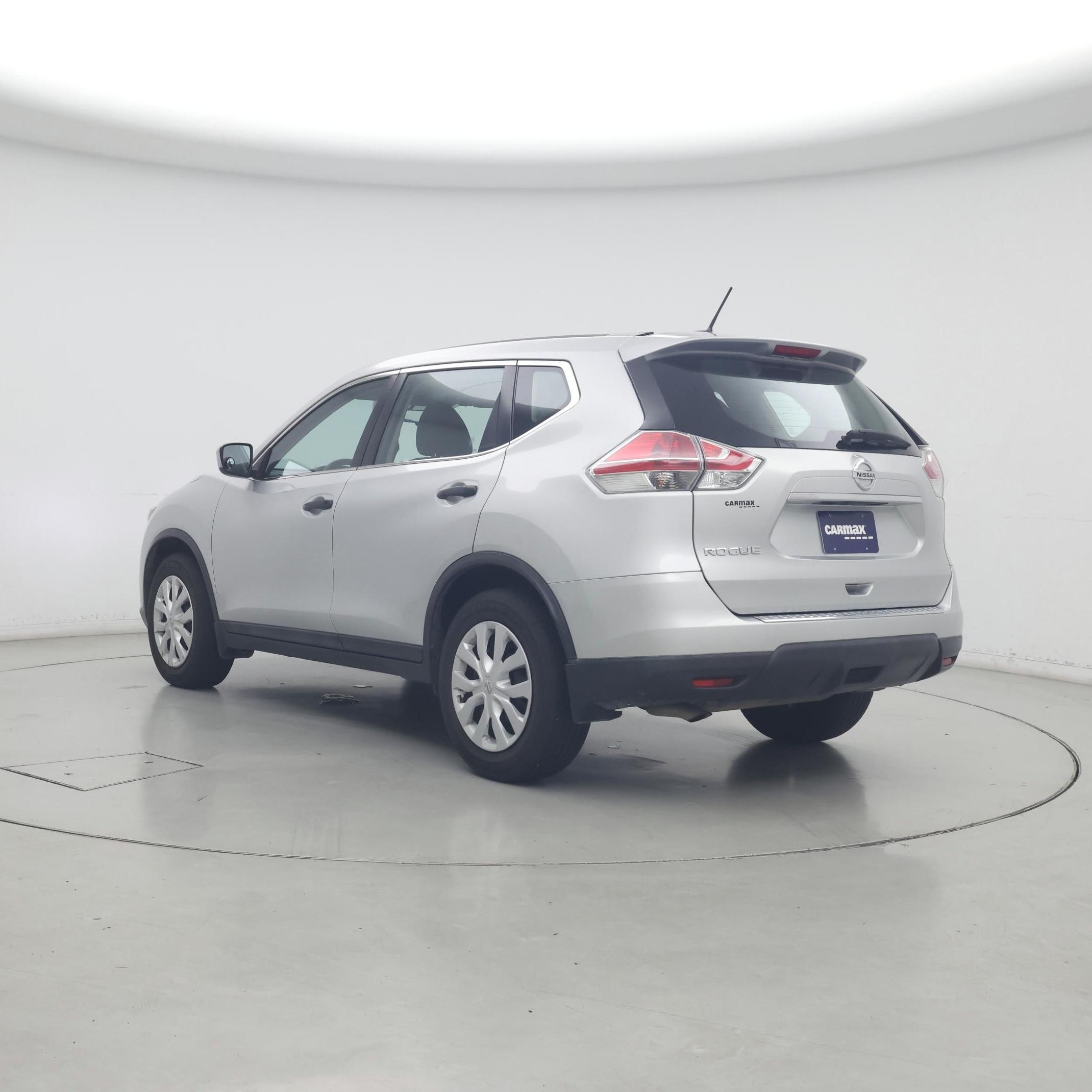 Thumbnail: 2016 Nissan Rogue - 2