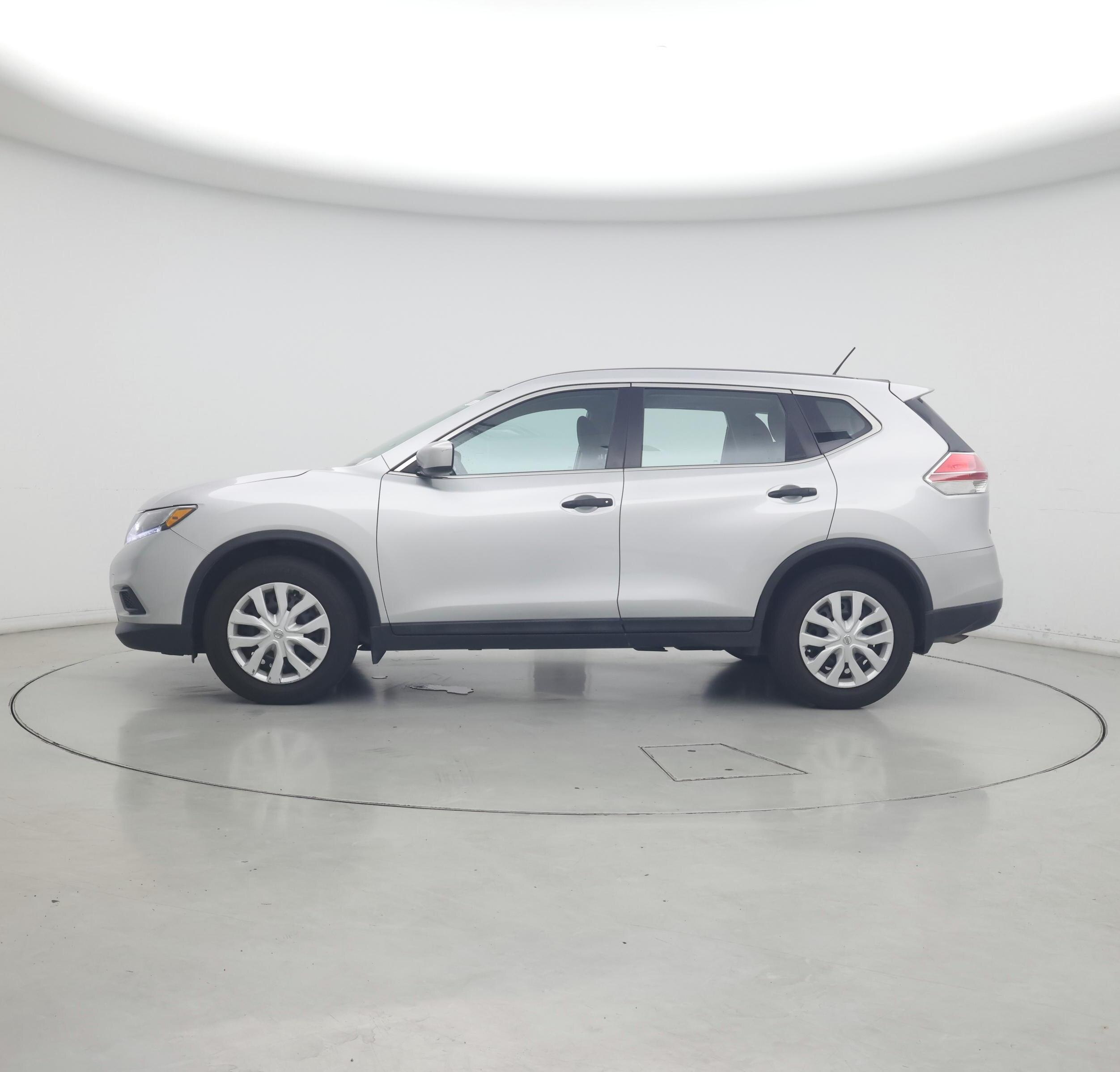 Thumbnail: 2016 Nissan Rogue - 3