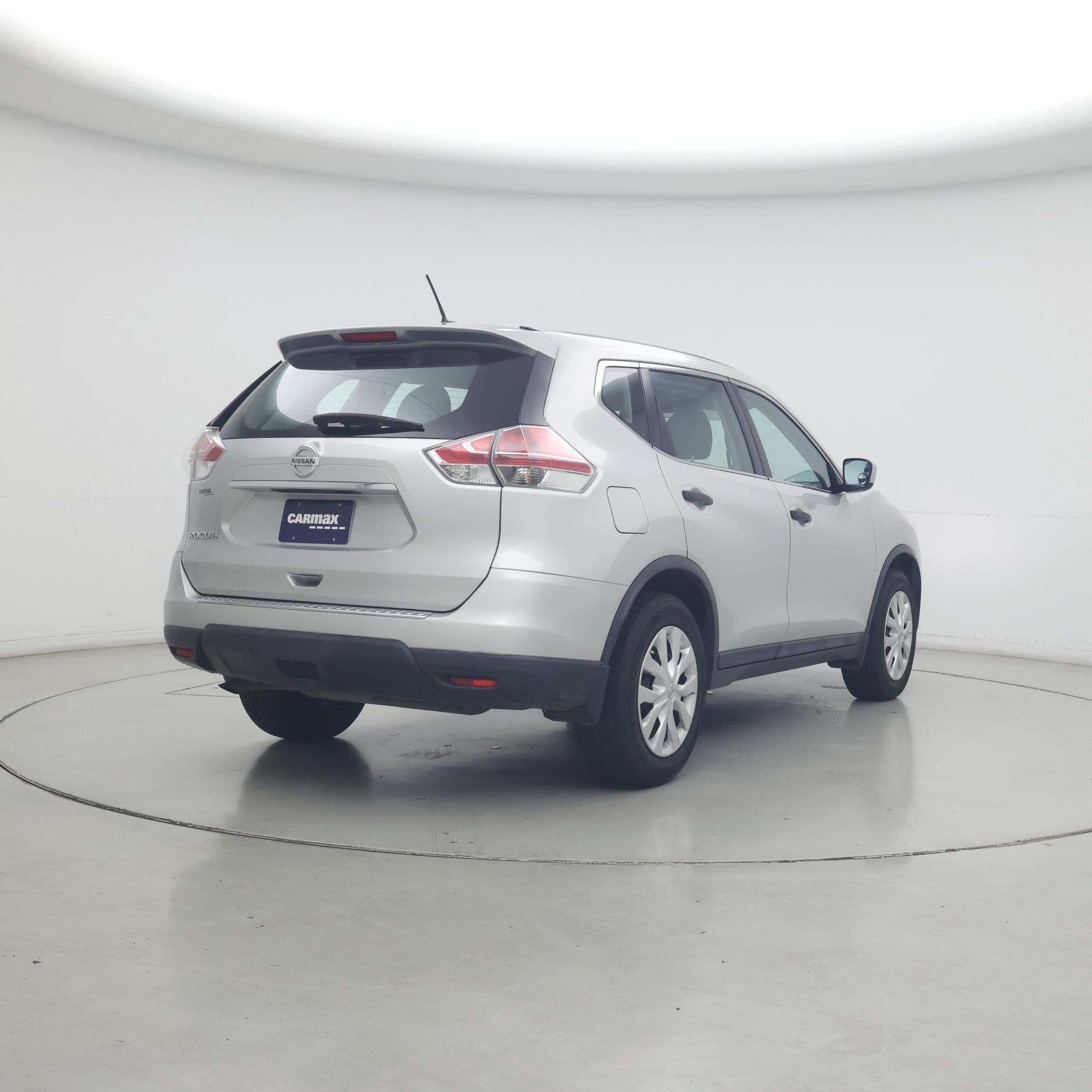 Thumbnail: 2016 Nissan Rogue - 8