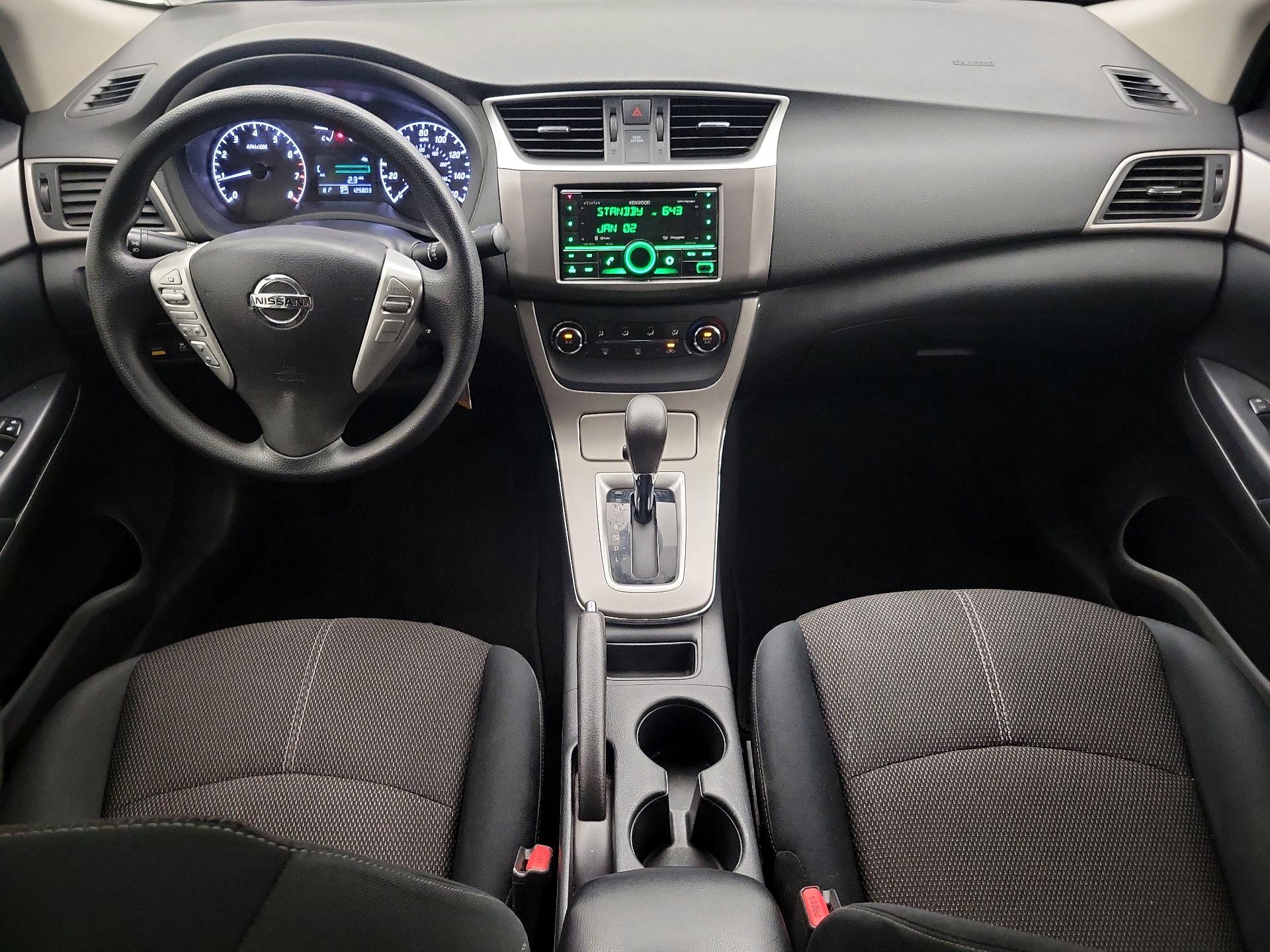 Thumbnail: 2015 Nissan Sentra - 9