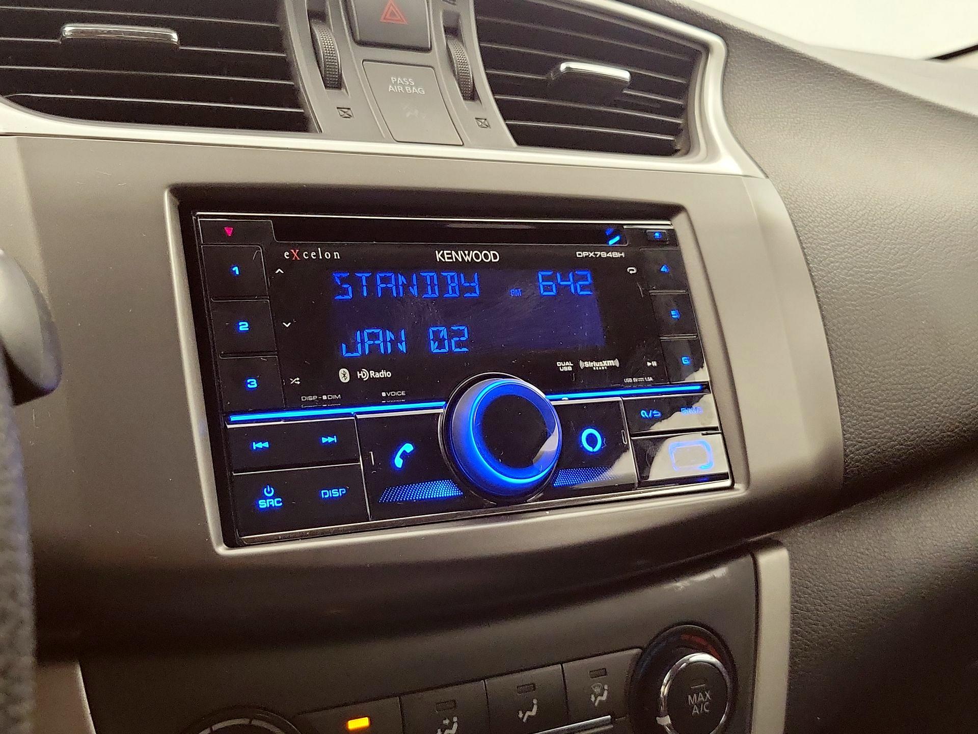 Thumbnail: 2015 Nissan Sentra - 14