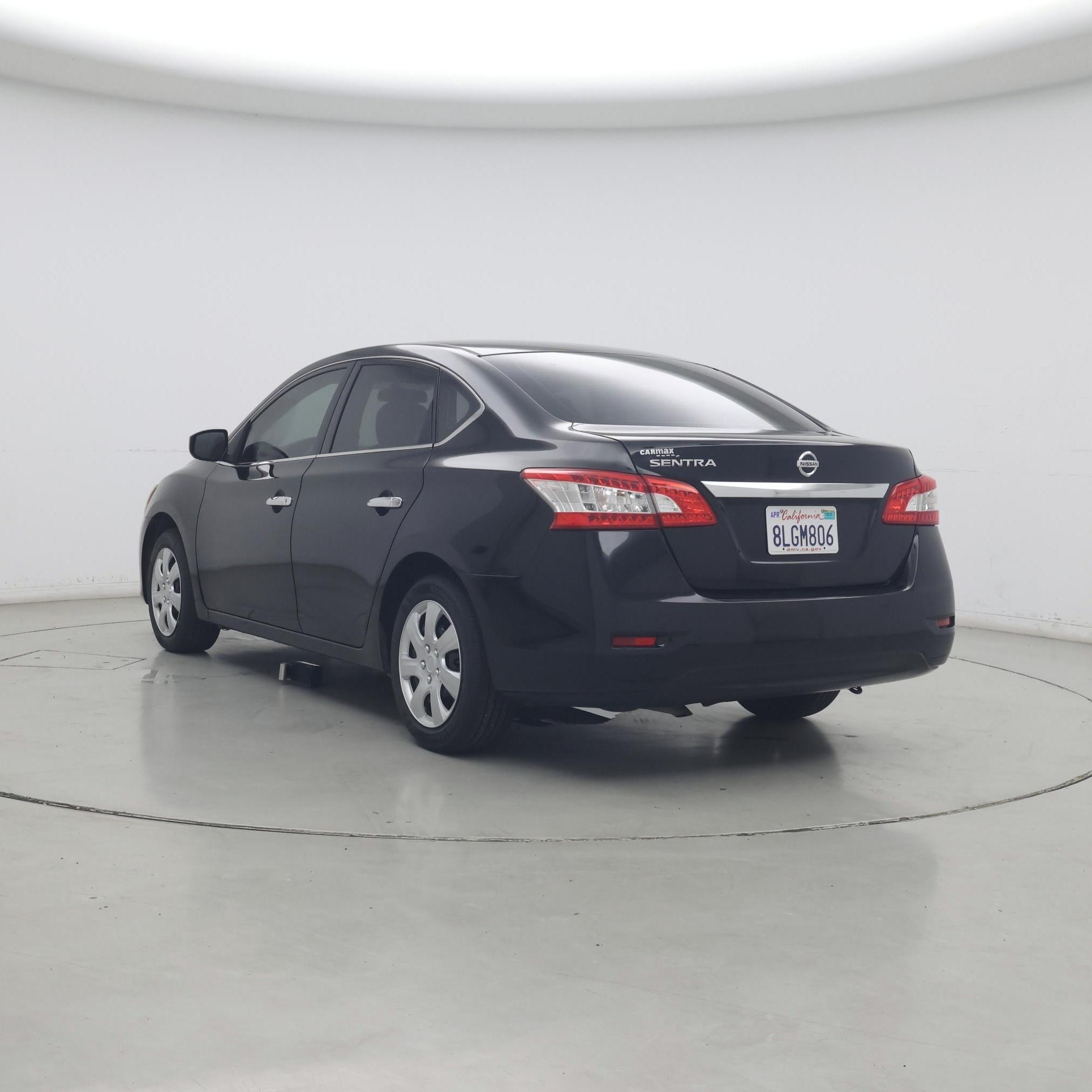 Thumbnail: 2015 Nissan Sentra - 2