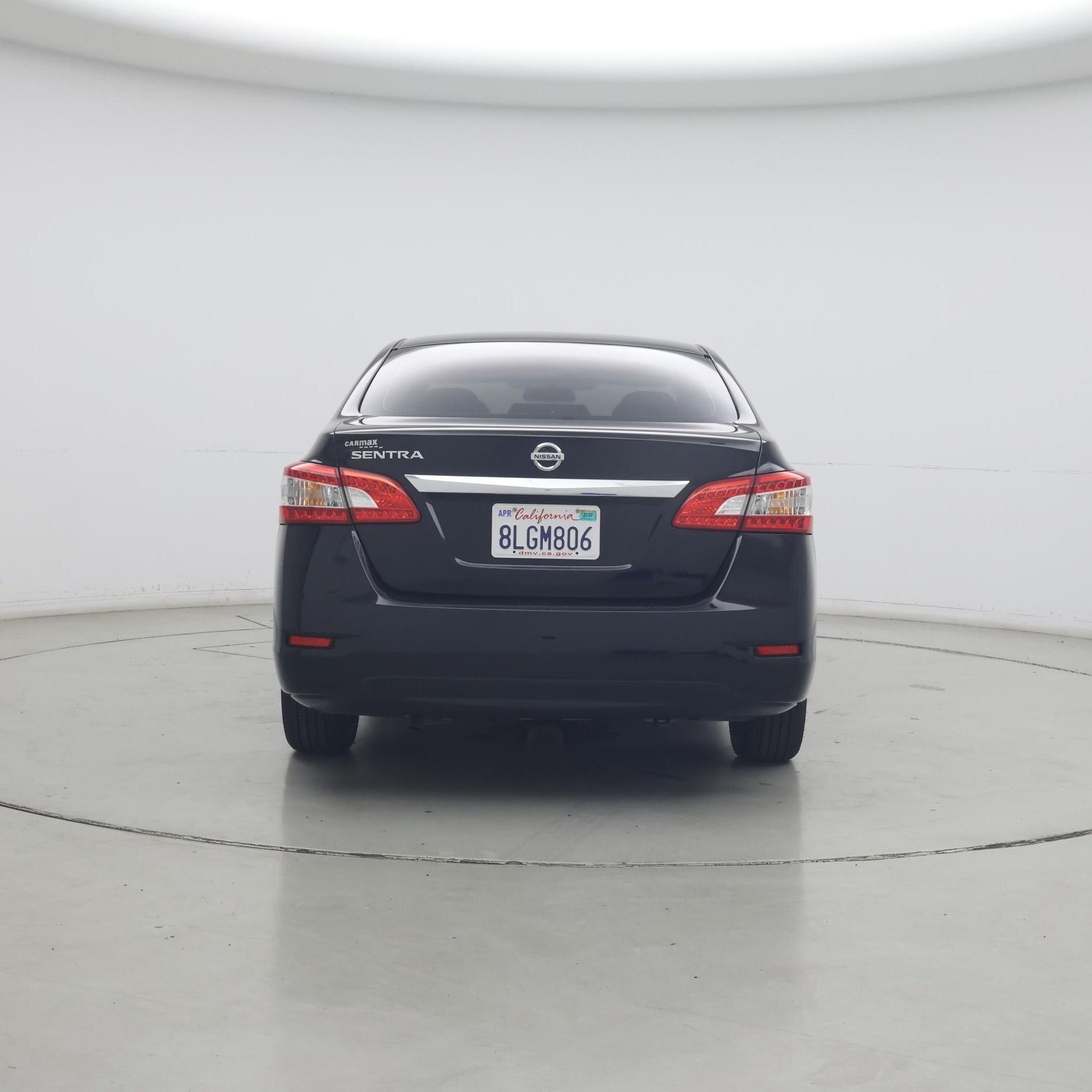 Thumbnail: 2015 Nissan Sentra - 6