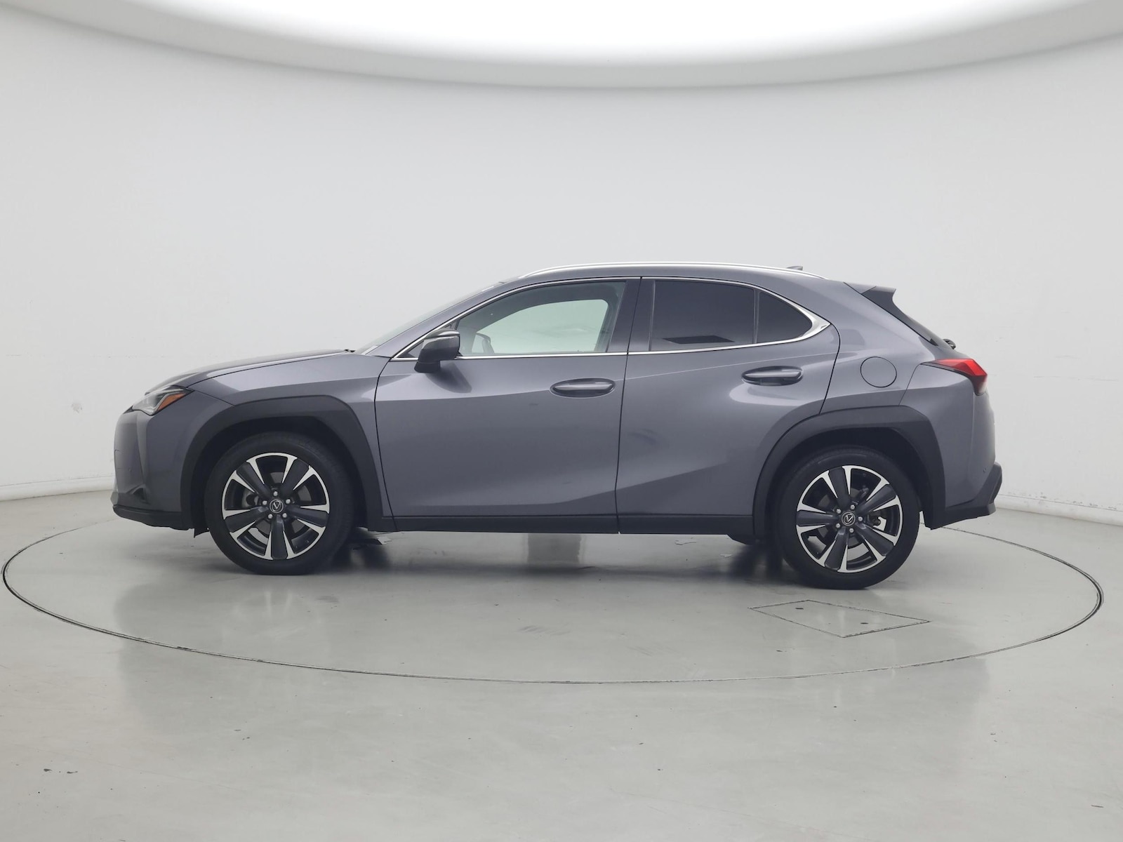 2021 Lexus UX 200 - Photo 4
