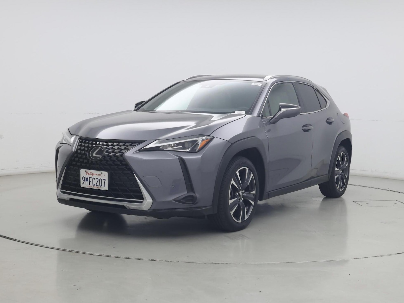 2021 Lexus UX 200 - Photo 5