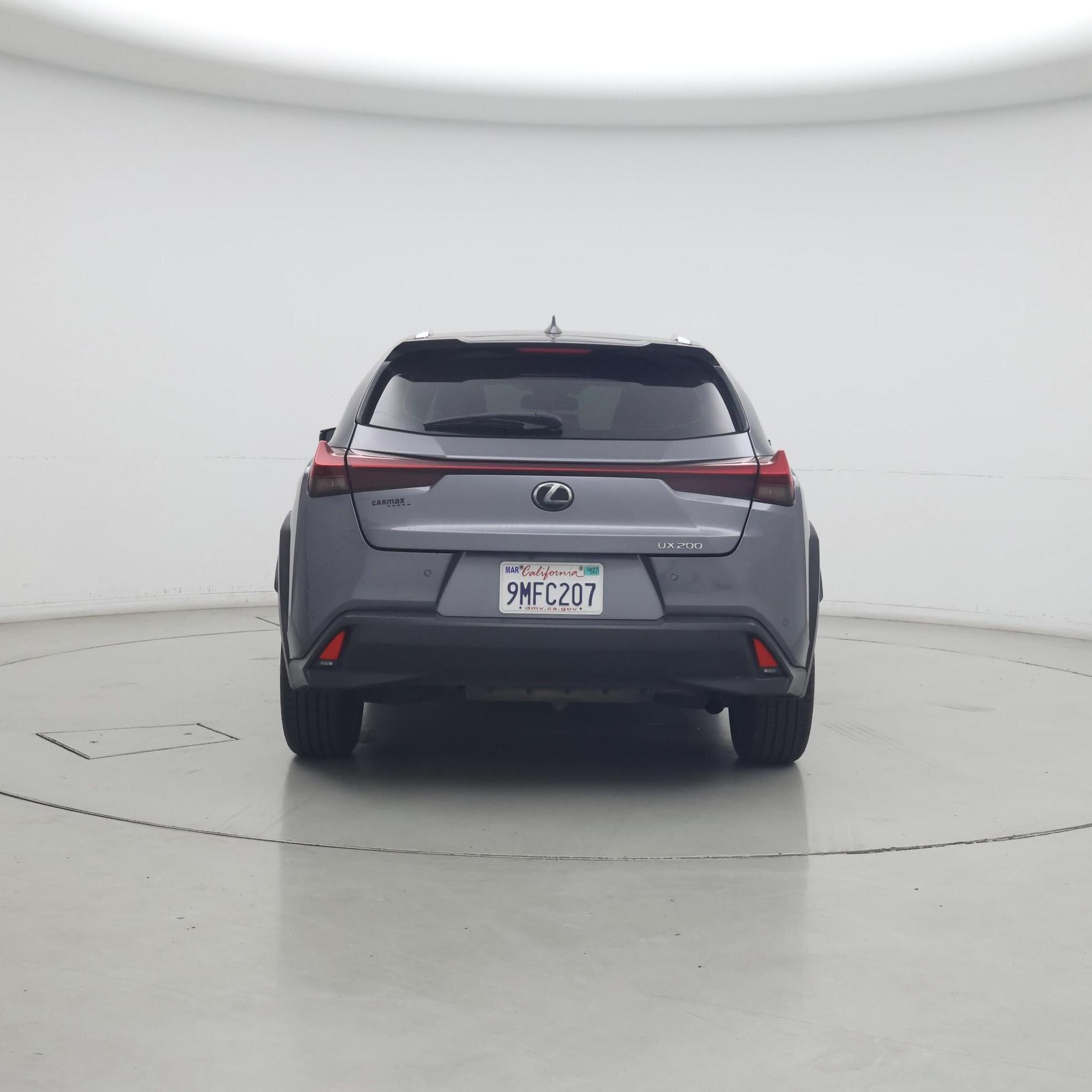 Thumbnail: 2021 Lexus UX - 6