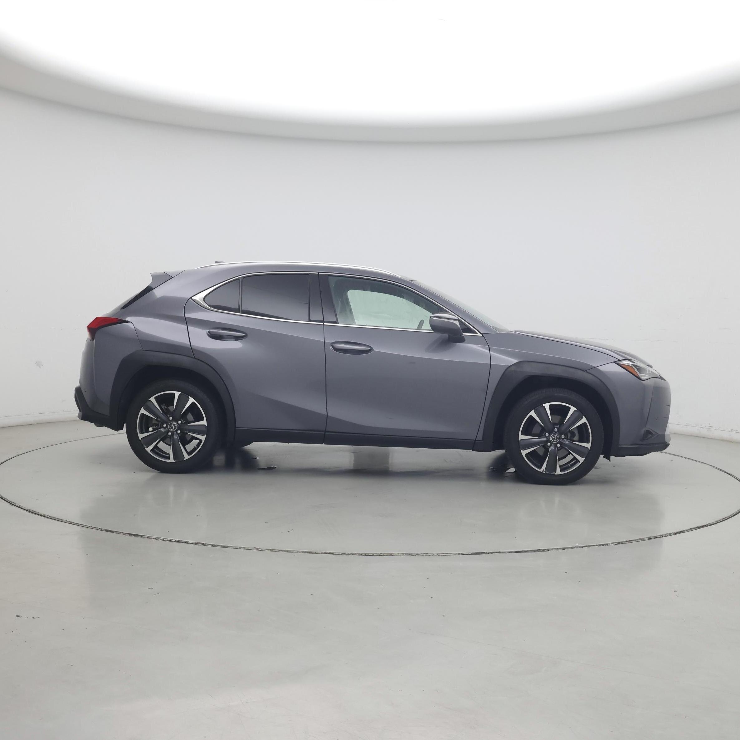 Thumbnail: 2021 Lexus UX - 7