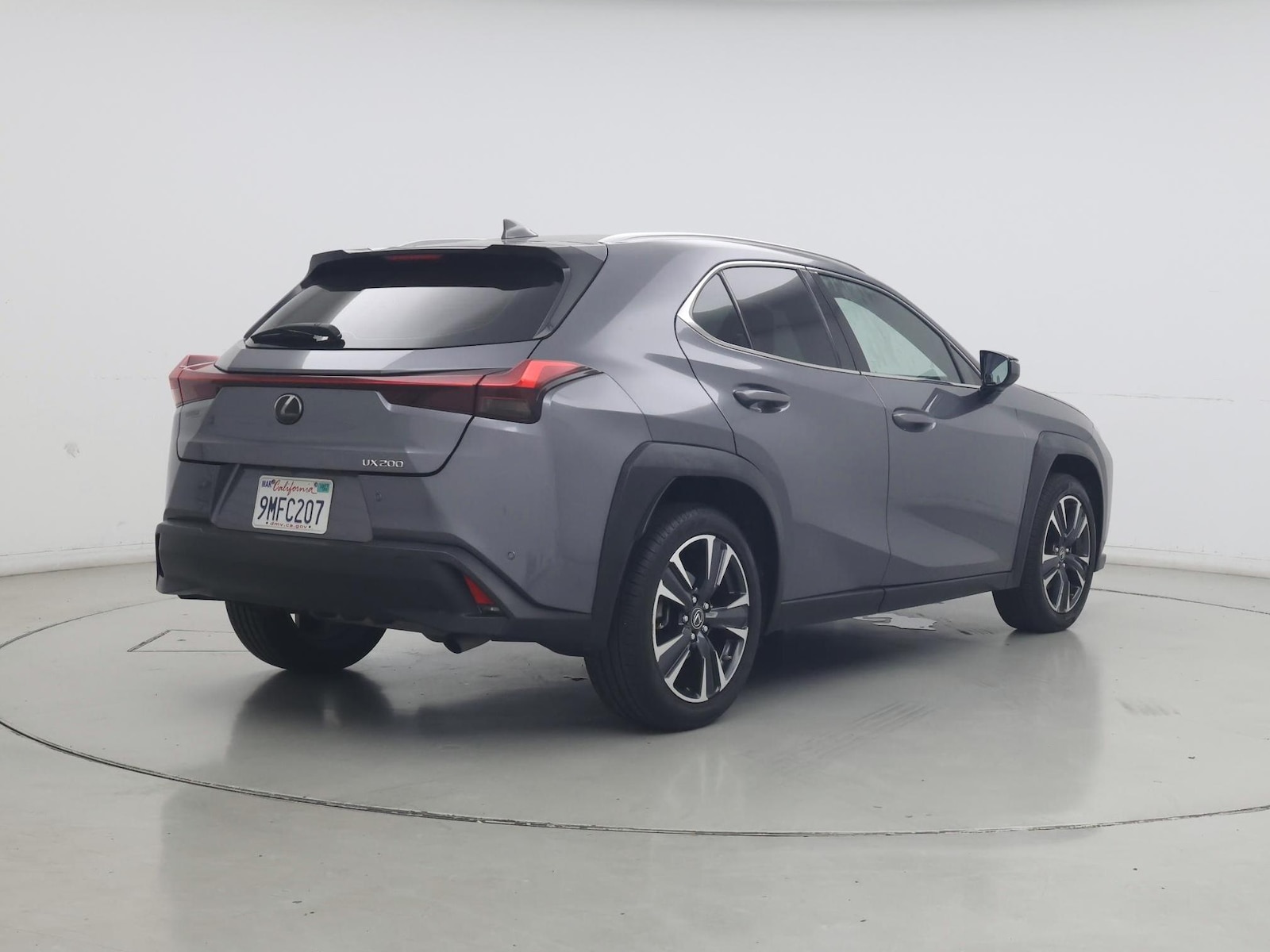 2021 Lexus UX 200 - Photo 9