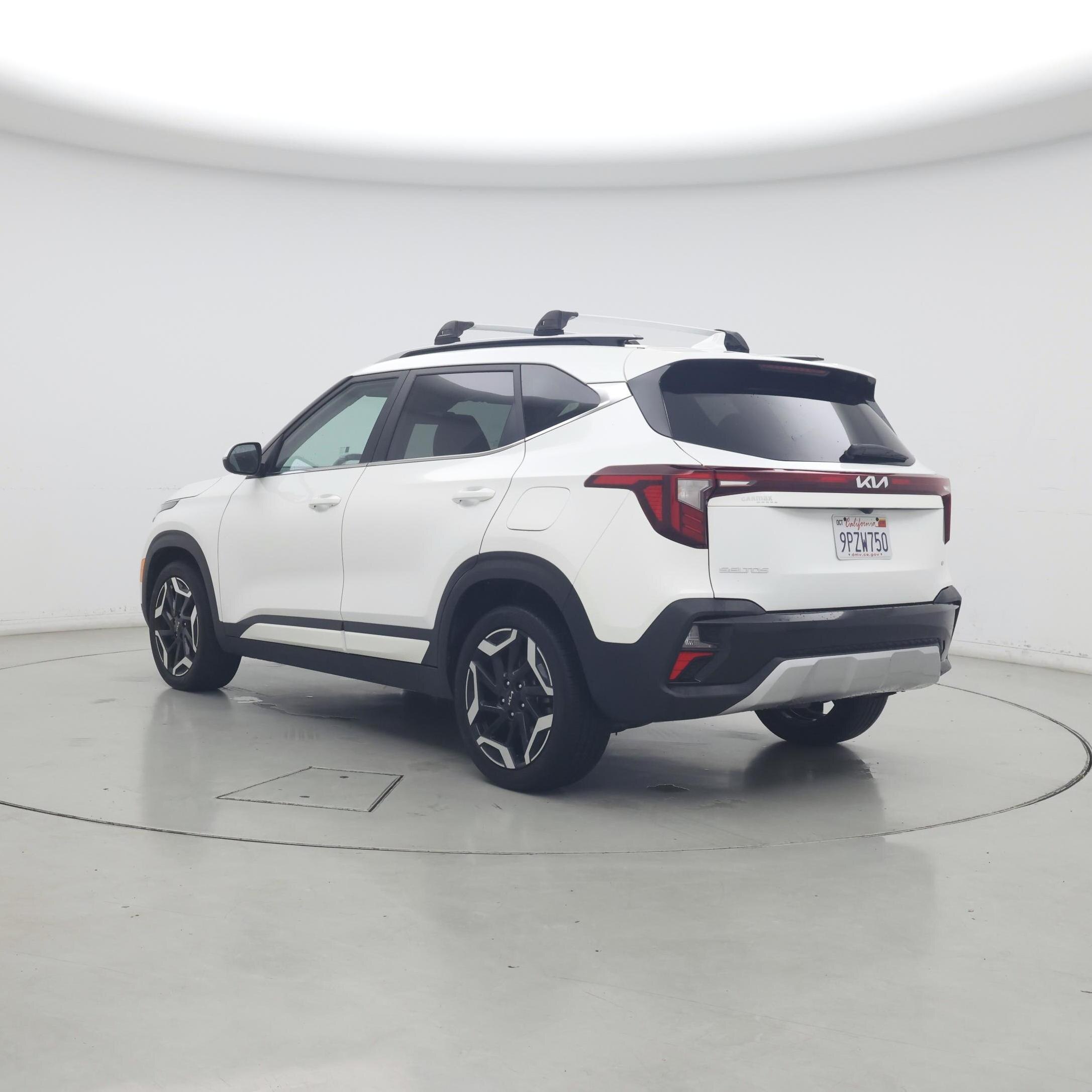 Thumbnail: 2024 Kia Seltos - 2