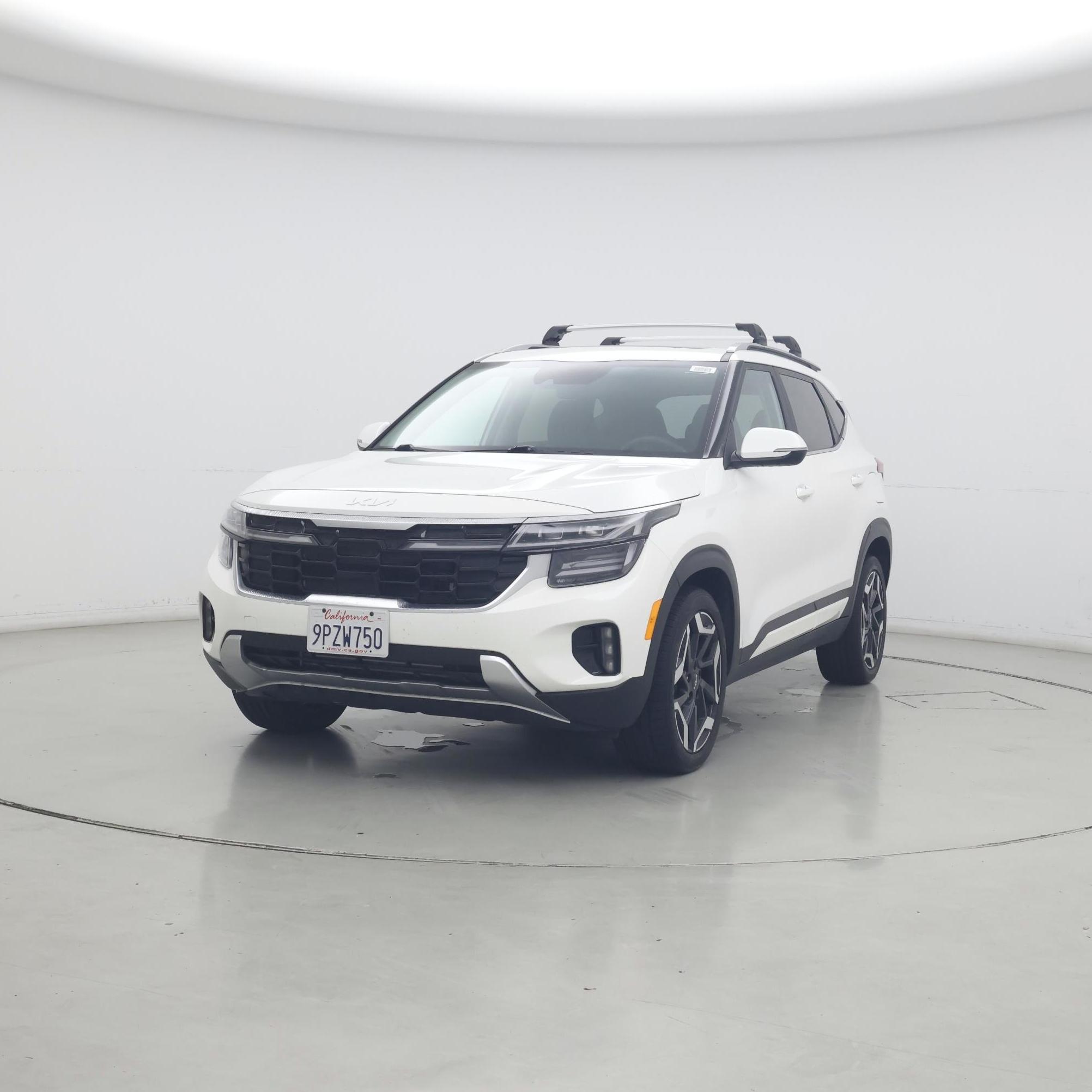 Thumbnail: 2024 Kia Seltos - 4
