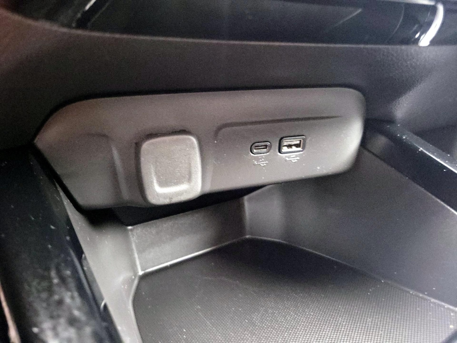 2026 Chevrolet Trax LT - Photo 19